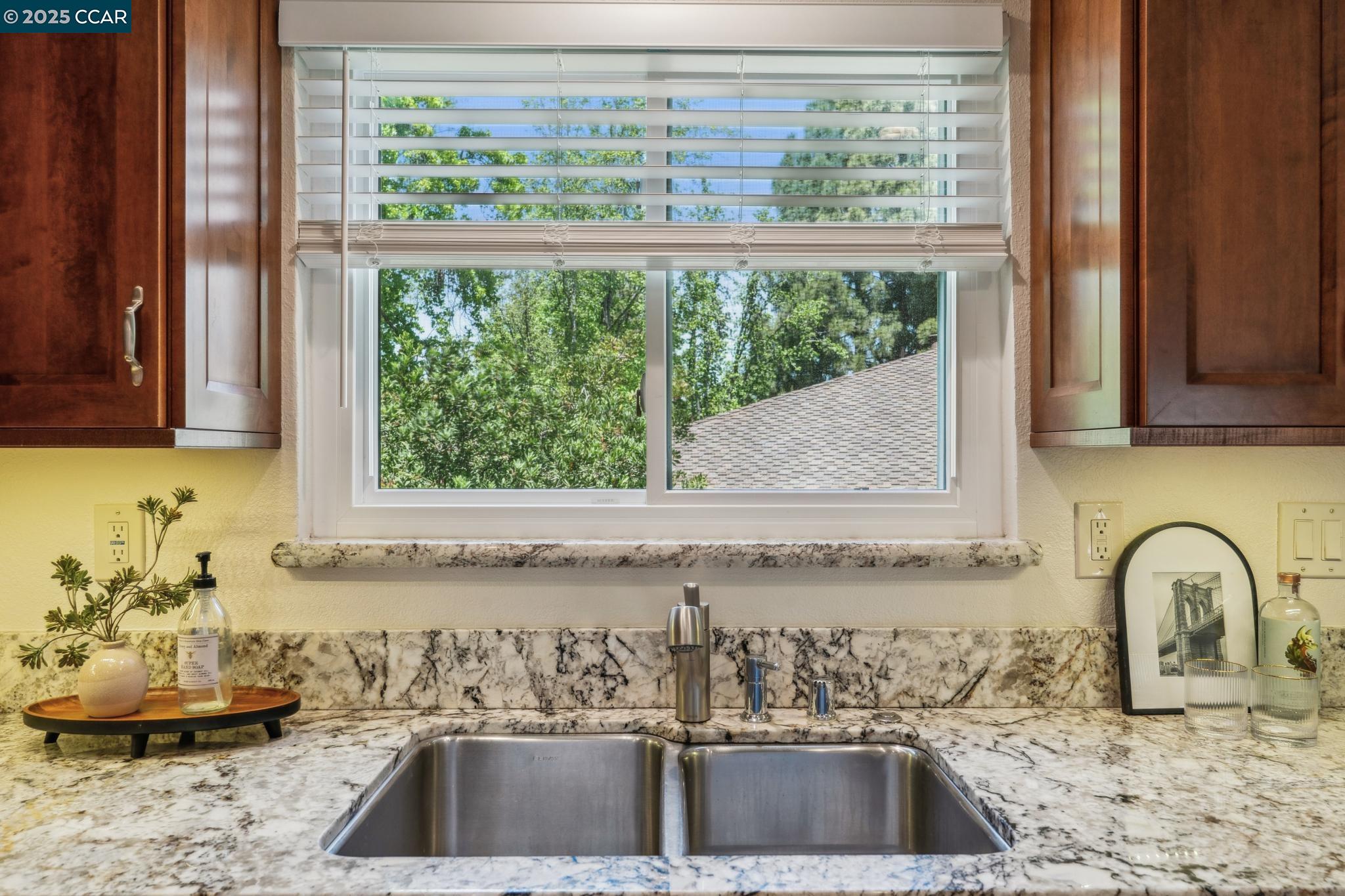 Detail Gallery Image 18 of 45 For 1560 Gilboa Dr, Walnut Creek,  CA 94598 - 3 Beds | 2/1 Baths