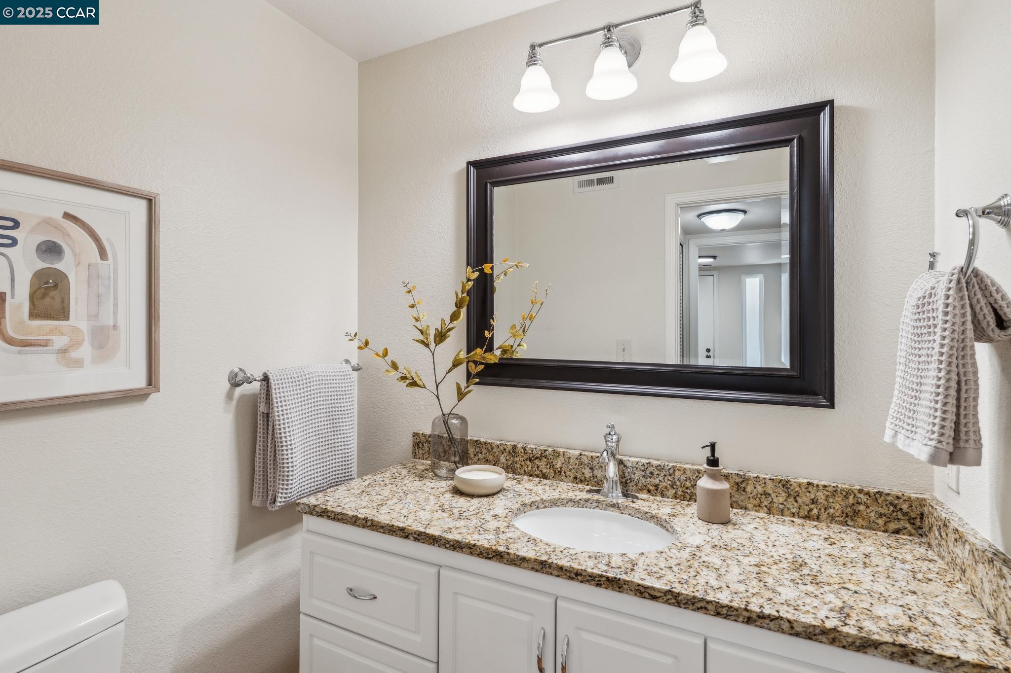 Detail Gallery Image 23 of 45 For 1560 Gilboa Dr, Walnut Creek,  CA 94598 - 3 Beds | 2/1 Baths