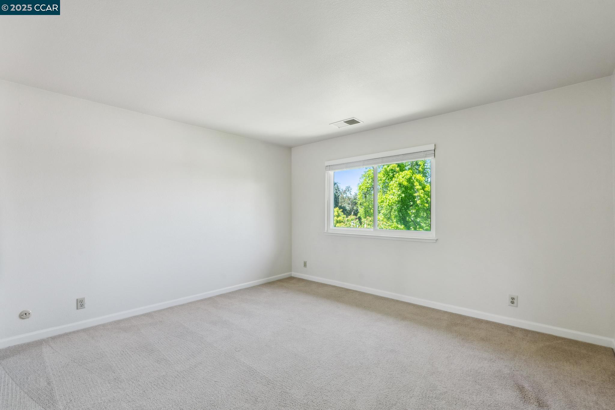 Detail Gallery Image 38 of 45 For 1560 Gilboa Dr, Walnut Creek,  CA 94598 - 3 Beds | 2/1 Baths