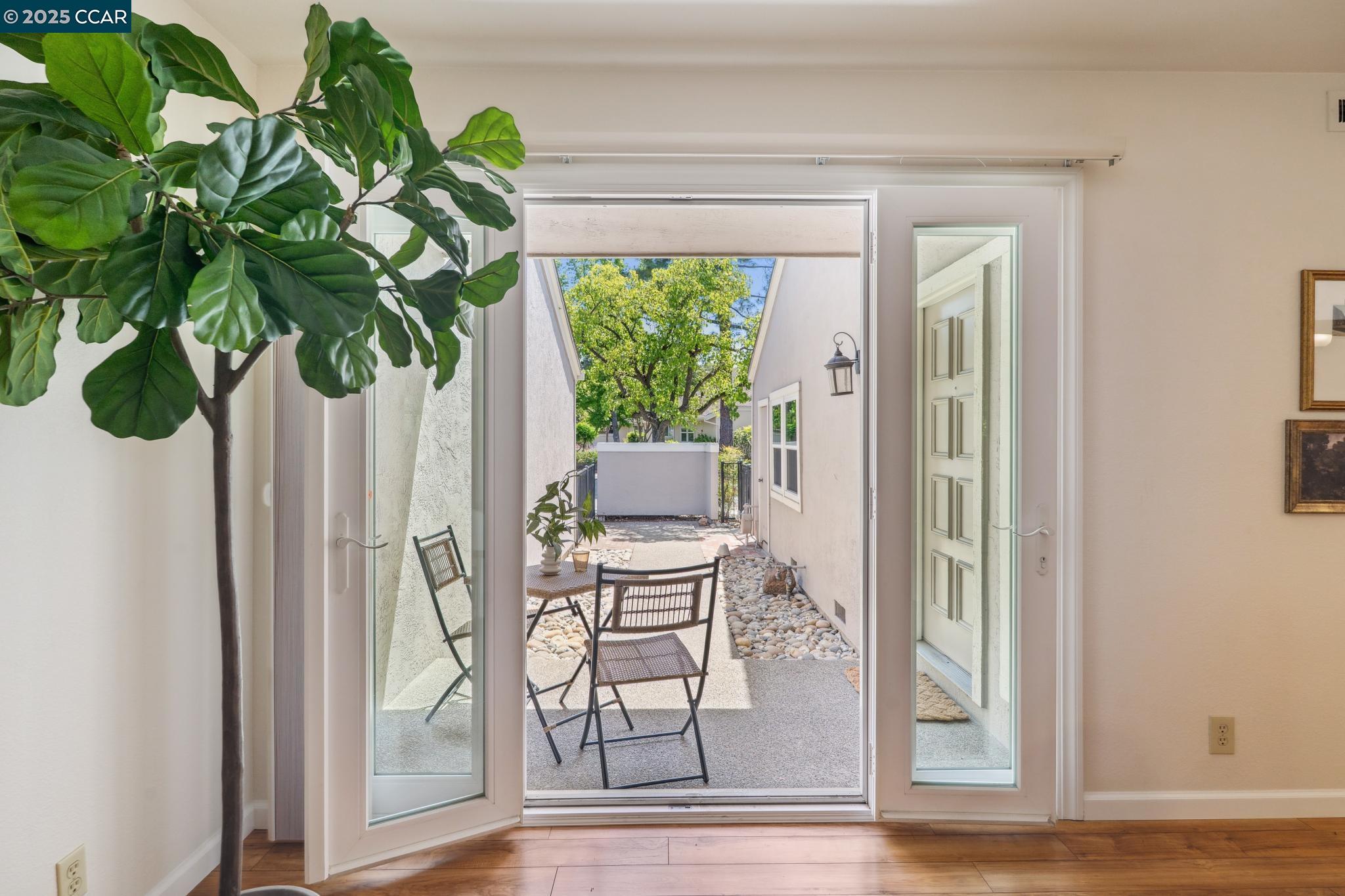 Detail Gallery Image 10 of 45 For 1560 Gilboa Dr, Walnut Creek,  CA 94598 - 3 Beds | 2/1 Baths