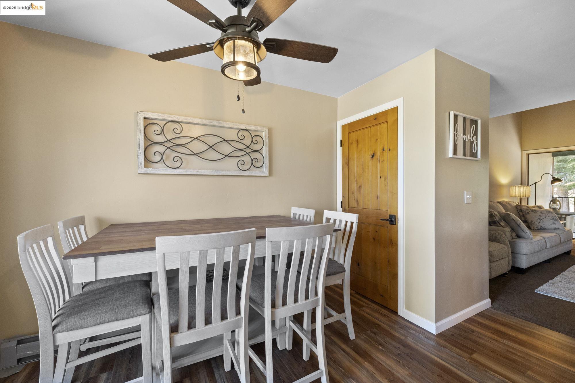 Detail Gallery Image 14 of 39 For 33757 Upper Leland Rd #B,  Pinecrest,  CA 95364 - 3 Beds | 2 Baths