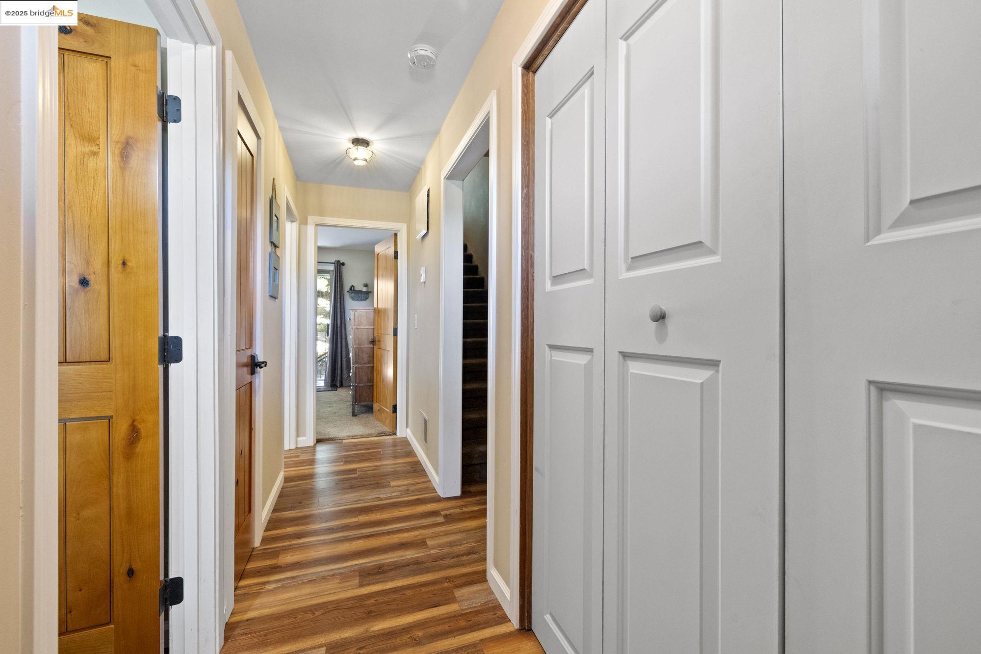 Detail Gallery Image 19 of 39 For 33757 Upper Leland Rd #B,  Pinecrest,  CA 95364 - 3 Beds | 2 Baths