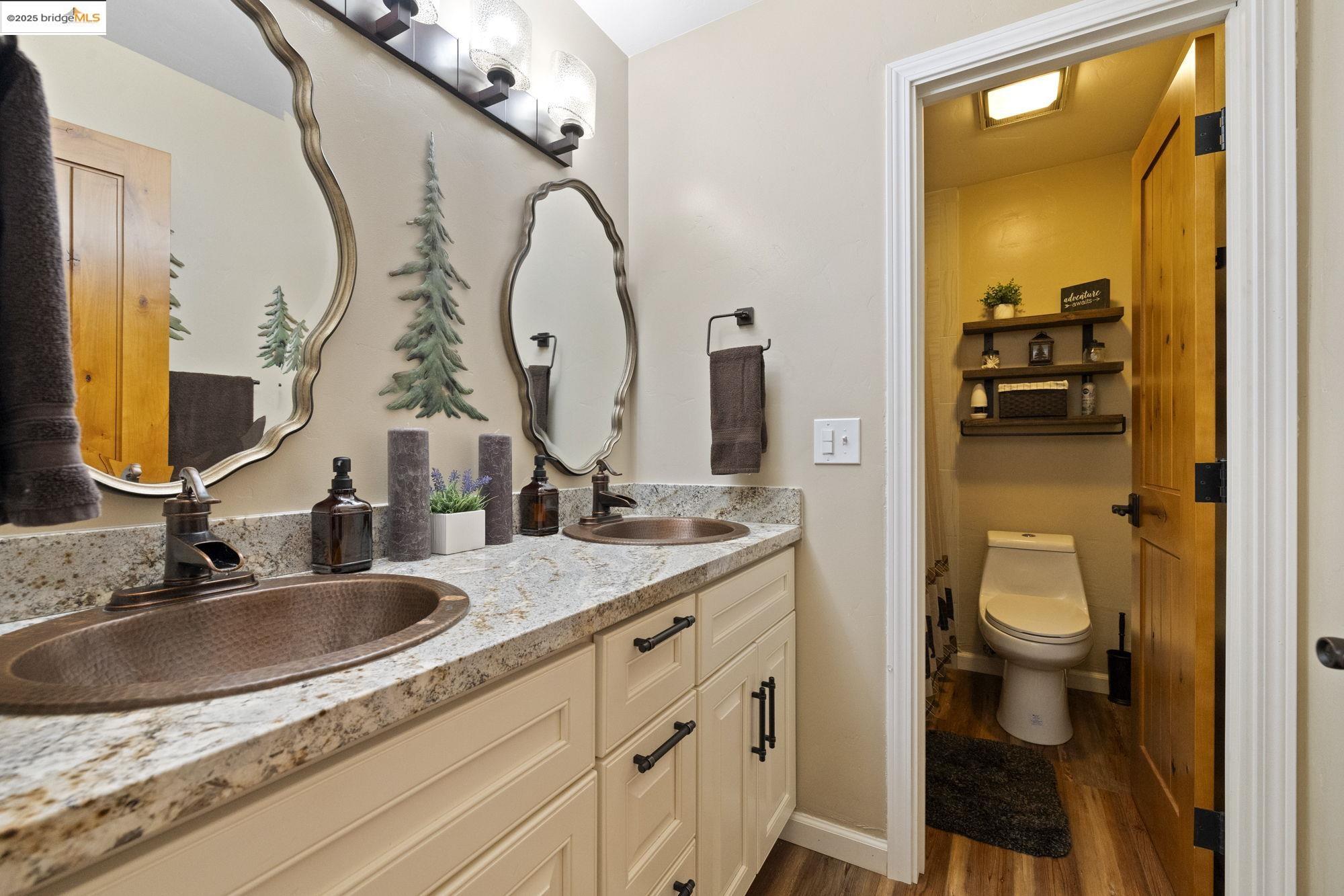 Detail Gallery Image 21 of 39 For 33757 Upper Leland Rd #B,  Pinecrest,  CA 95364 - 3 Beds | 2 Baths