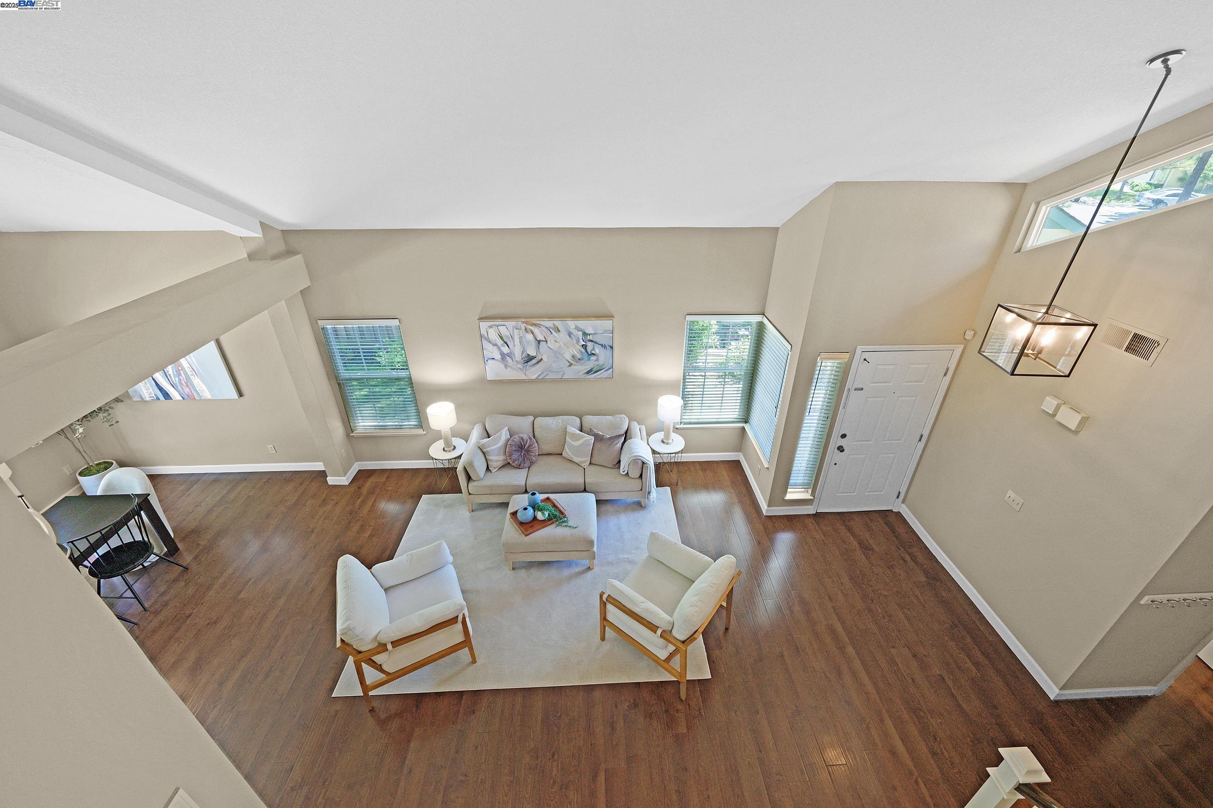 Detail Gallery Image 6 of 40 For 8043 Crossridge Rd, Dublin,  CA 94568 - 4 Beds | 3 Baths