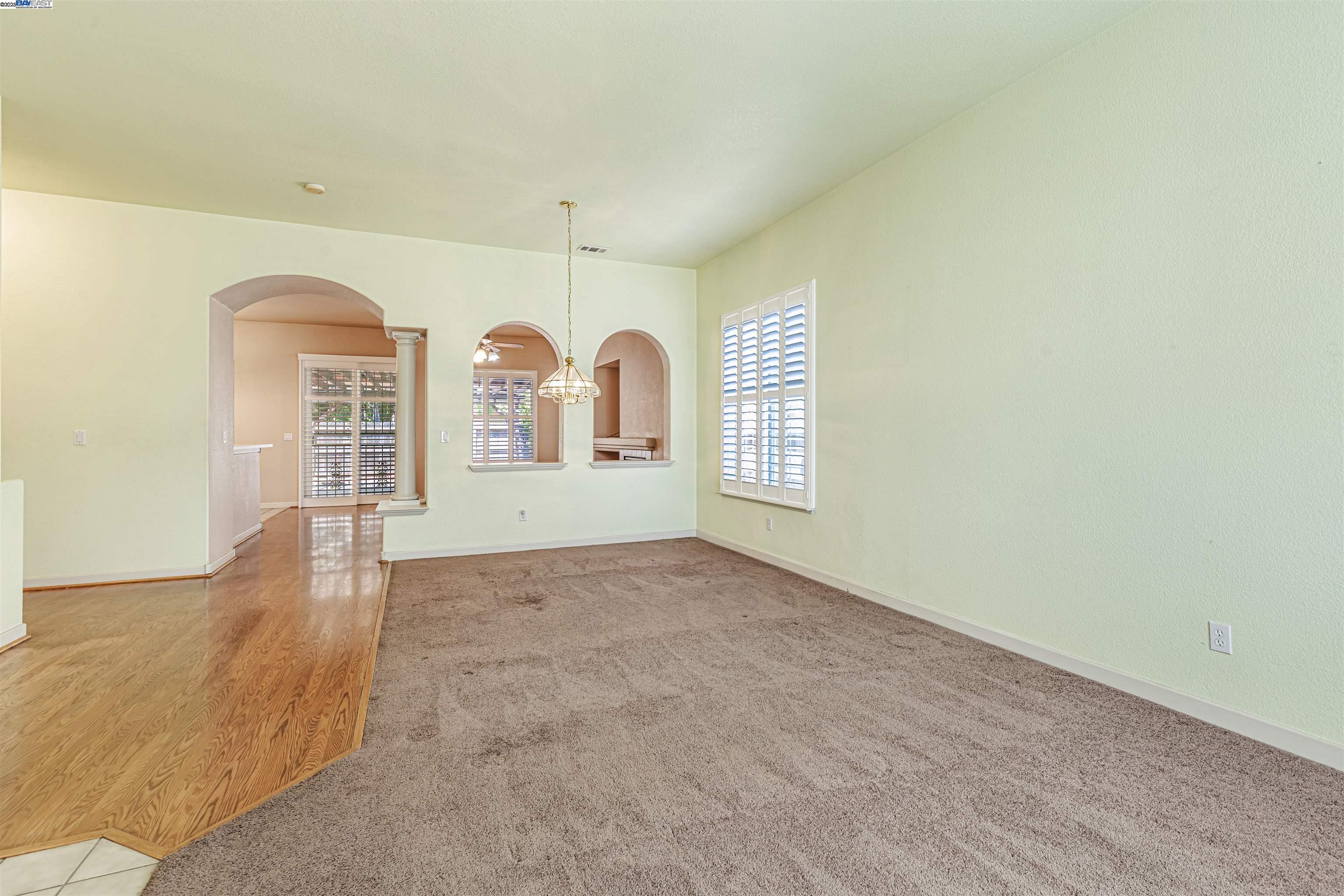 Detail Gallery Image 2 of 26 For 3347 Mcvie Dr, Stockton,  CA 95212 - 3 Beds | 2 Baths