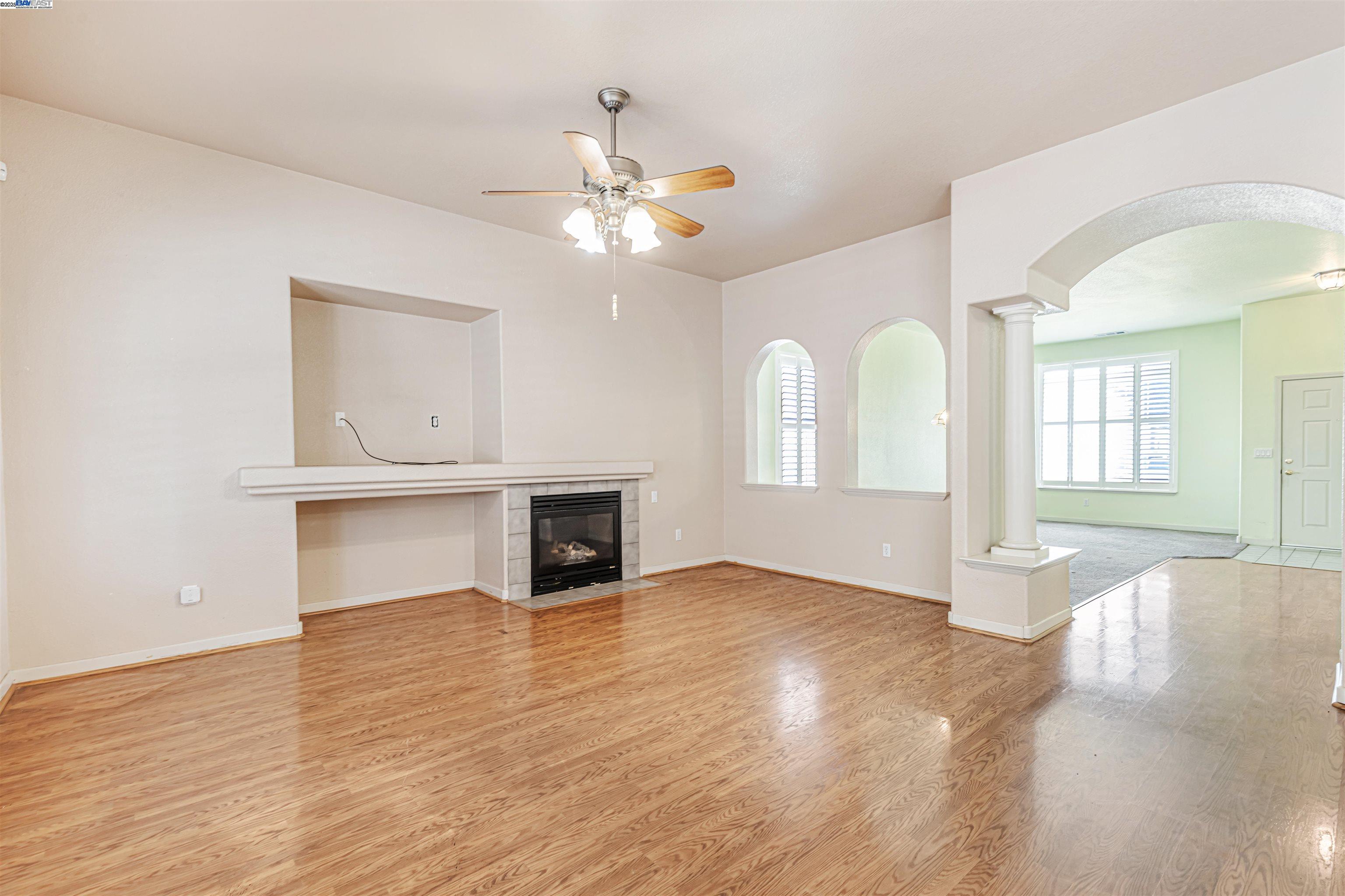 Detail Gallery Image 5 of 26 For 3347 Mcvie Dr, Stockton,  CA 95212 - 3 Beds | 2 Baths