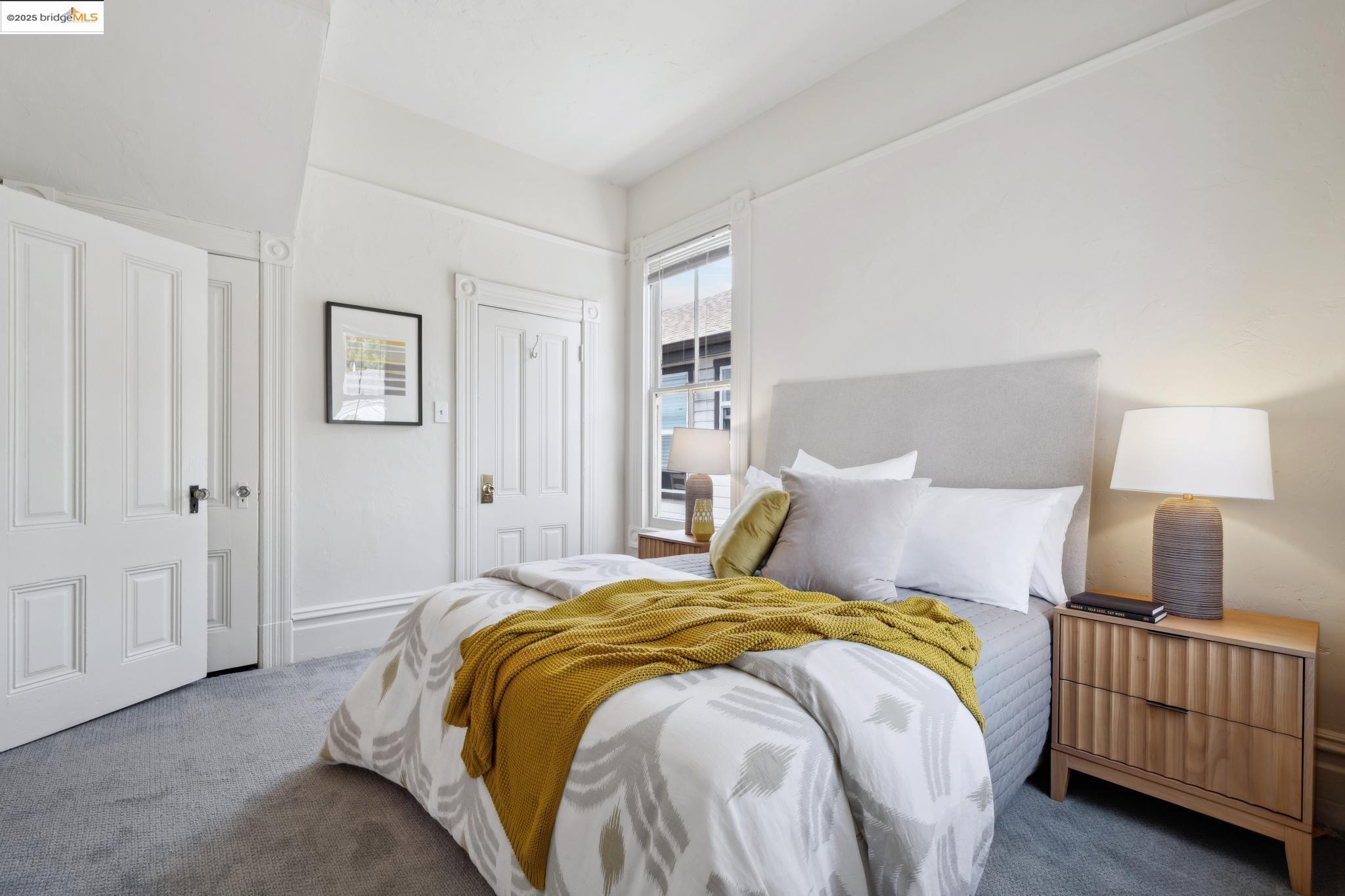Detail Gallery Image 22 of 41 For 1408 E 15th St, Oakland,  CA 94606 - 3 Beds | 2 Baths