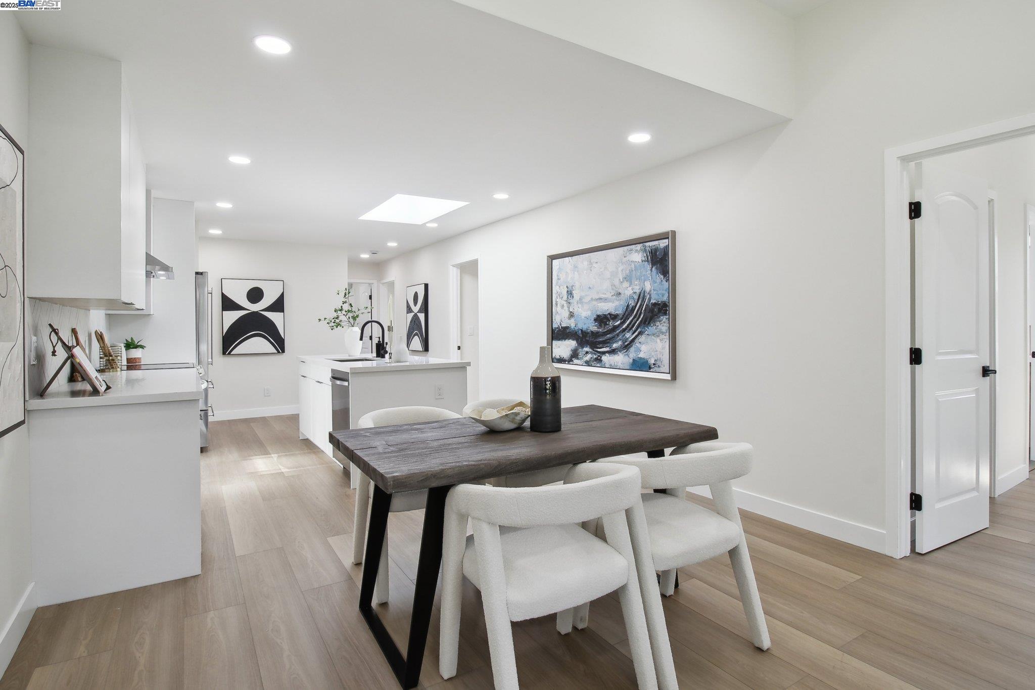 Detail Gallery Image 13 of 41 For 4085 Fairwood St., Fremont,  CA 94538 - 4 Beds | 2 Baths
