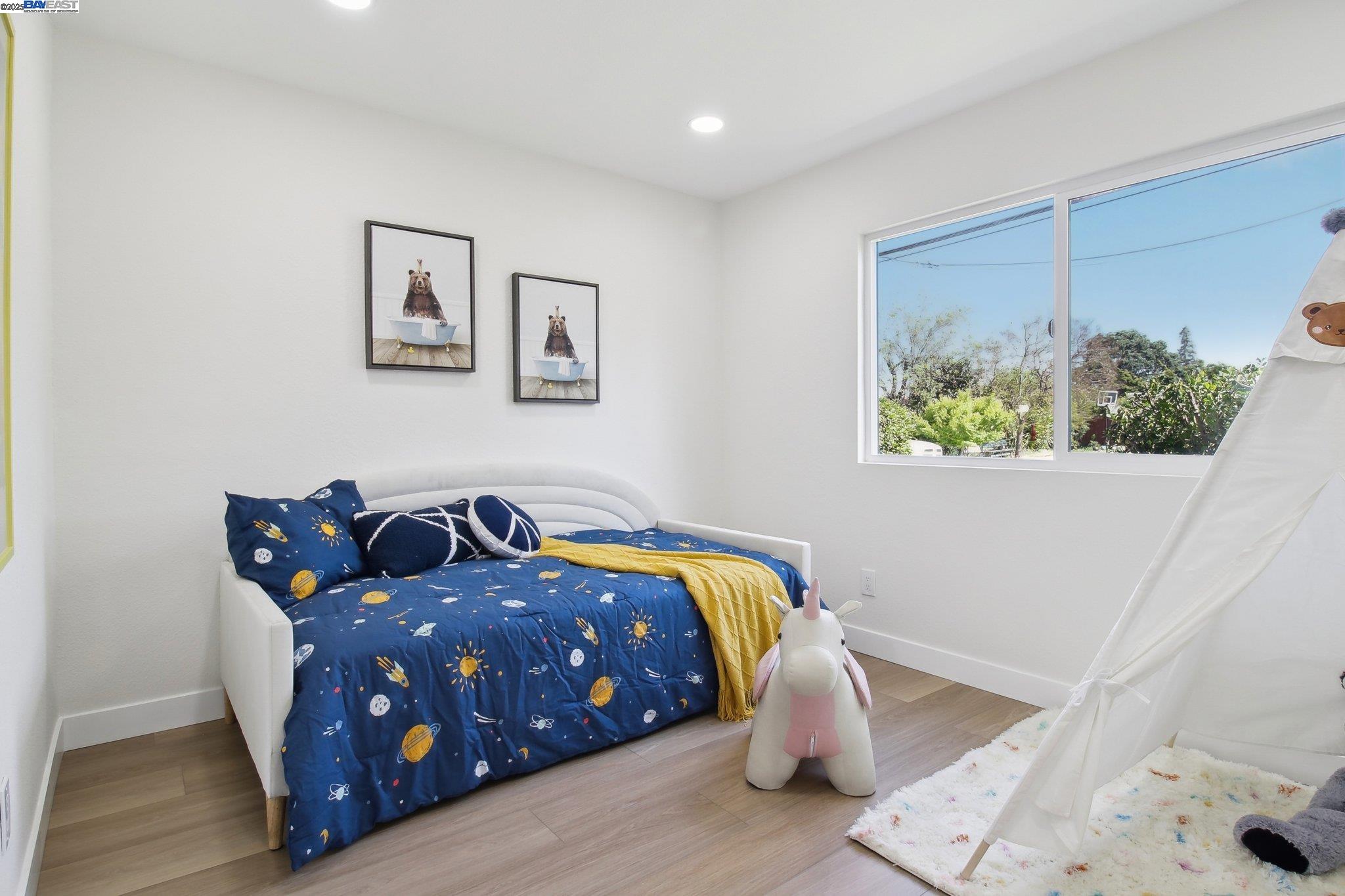 Detail Gallery Image 30 of 41 For 4085 Fairwood St., Fremont,  CA 94538 - 4 Beds | 2 Baths
