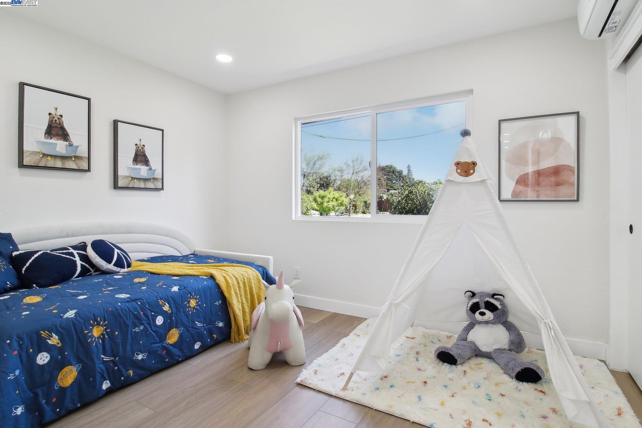 Detail Gallery Image 31 of 41 For 4085 Fairwood St., Fremont,  CA 94538 - 4 Beds | 2 Baths