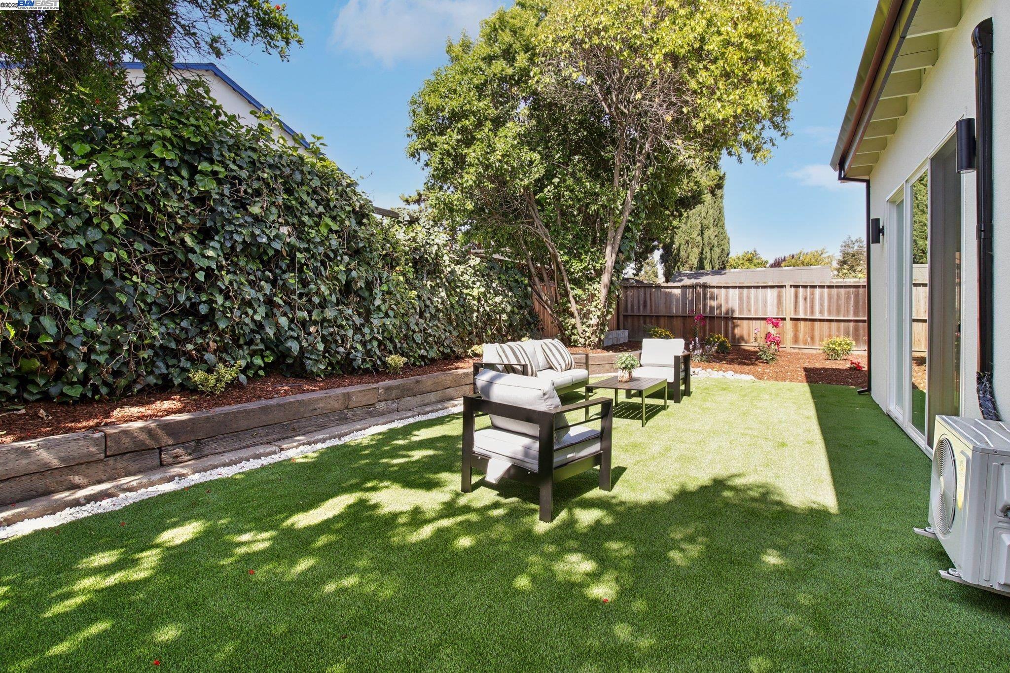 Detail Gallery Image 36 of 41 For 4085 Fairwood St., Fremont,  CA 94538 - 4 Beds | 2 Baths