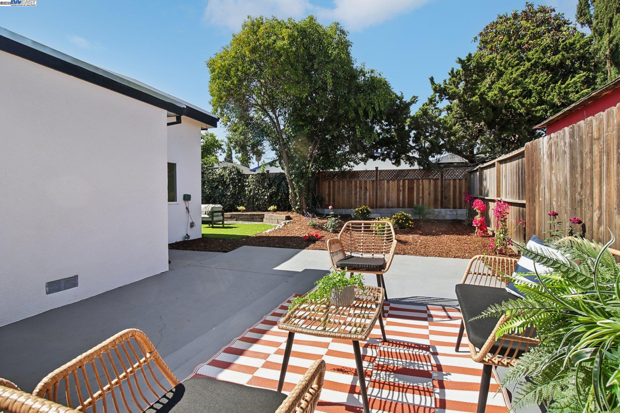 Detail Gallery Image 37 of 41 For 4085 Fairwood St., Fremont,  CA 94538 - 4 Beds | 2 Baths