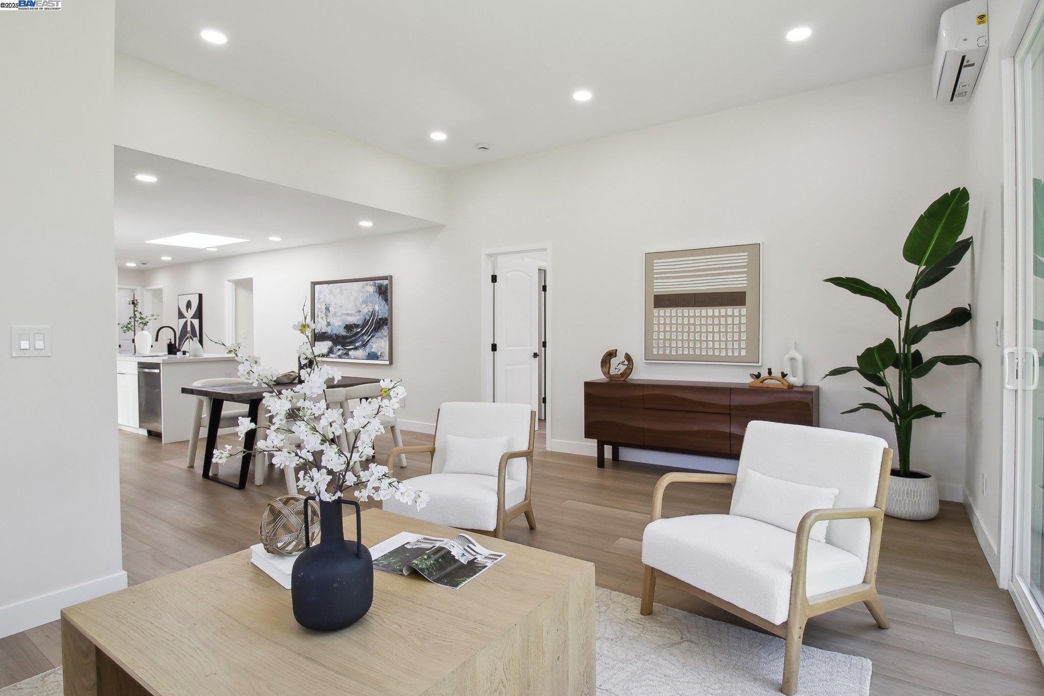 Detail Gallery Image 8 of 41 For 4085 Fairwood St., Fremont,  CA 94538 - 4 Beds | 2 Baths