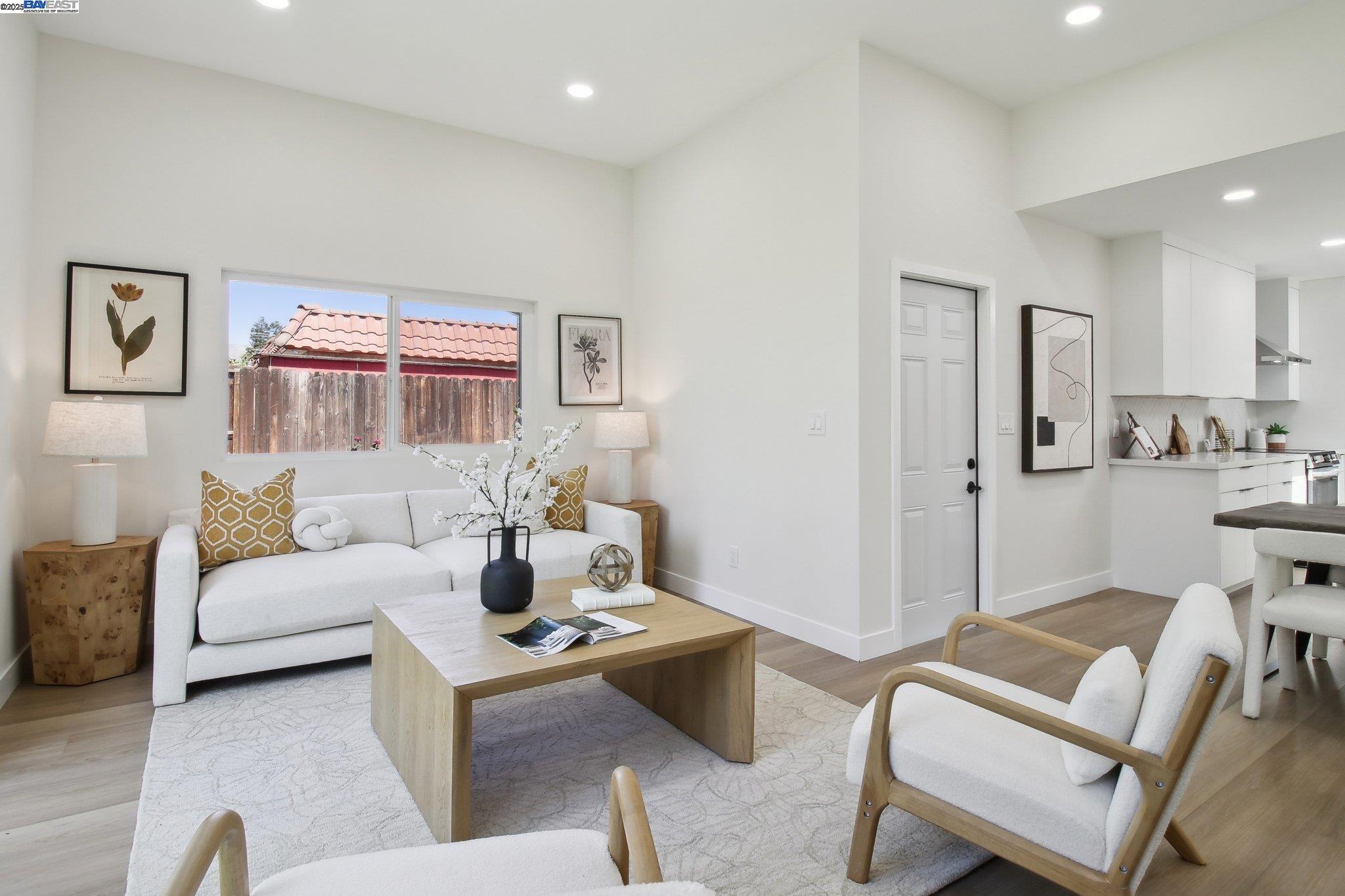 Detail Gallery Image 9 of 41 For 4085 Fairwood St., Fremont,  CA 94538 - 4 Beds | 2 Baths