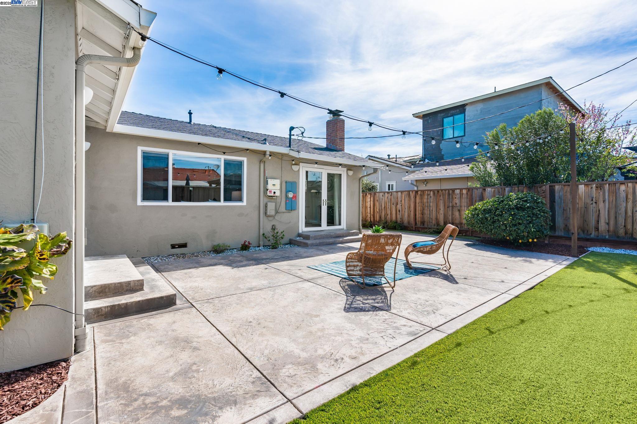 Detail Gallery Image 12 of 37 For 5682 Turban Court, Fremont,  CA 94538 - 3 Beds | 2 Baths