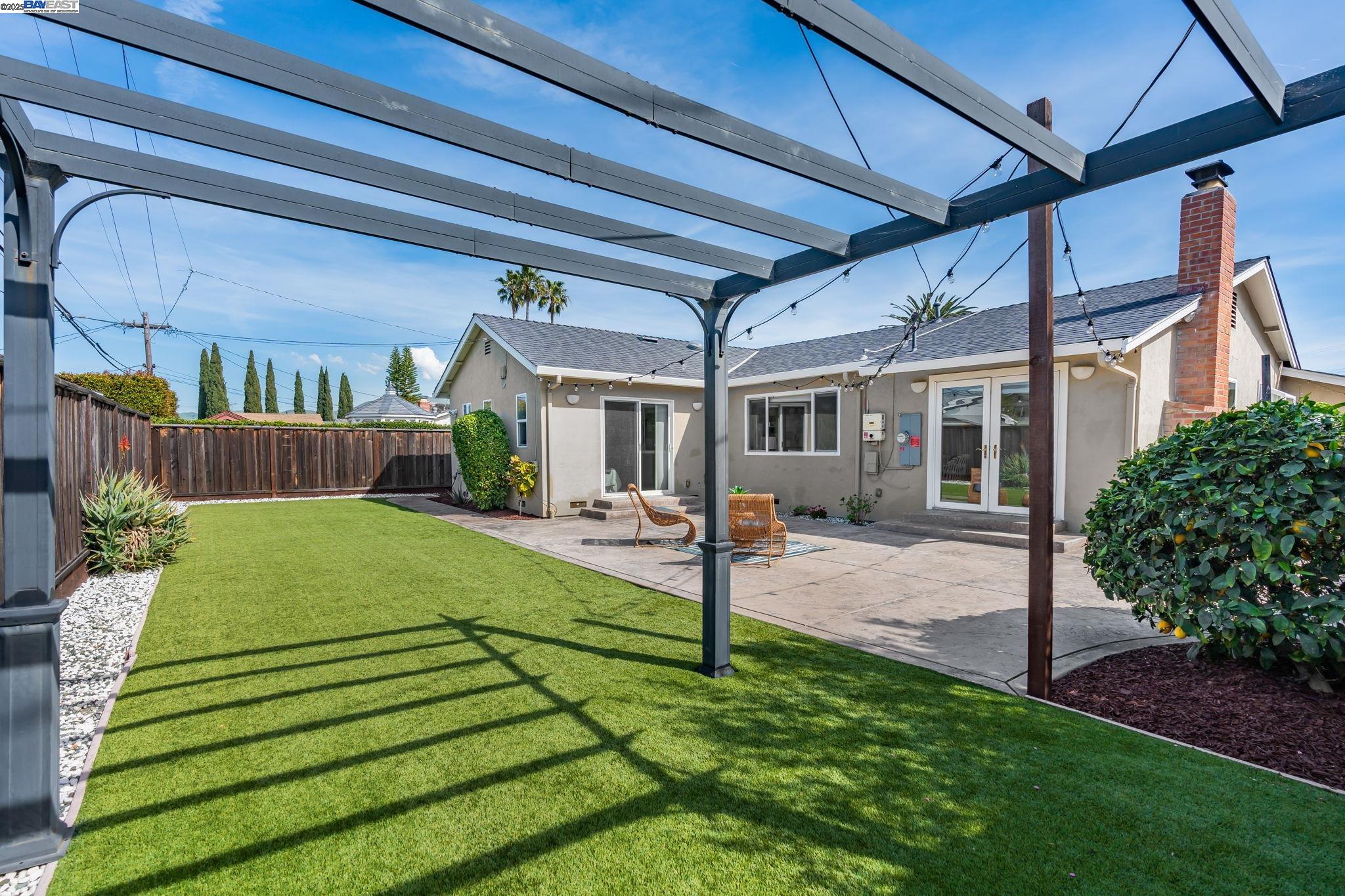 Detail Gallery Image 7 of 37 For 5682 Turban Court, Fremont,  CA 94538 - 3 Beds | 2 Baths