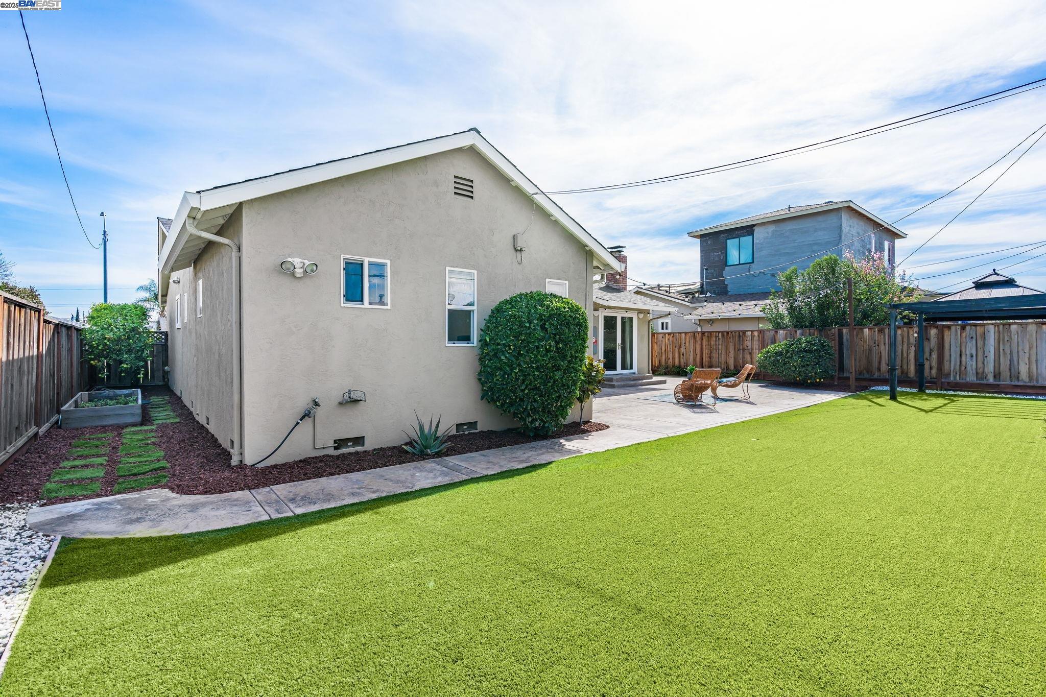 Detail Gallery Image 9 of 37 For 5682 Turban Court, Fremont,  CA 94538 - 3 Beds | 2 Baths