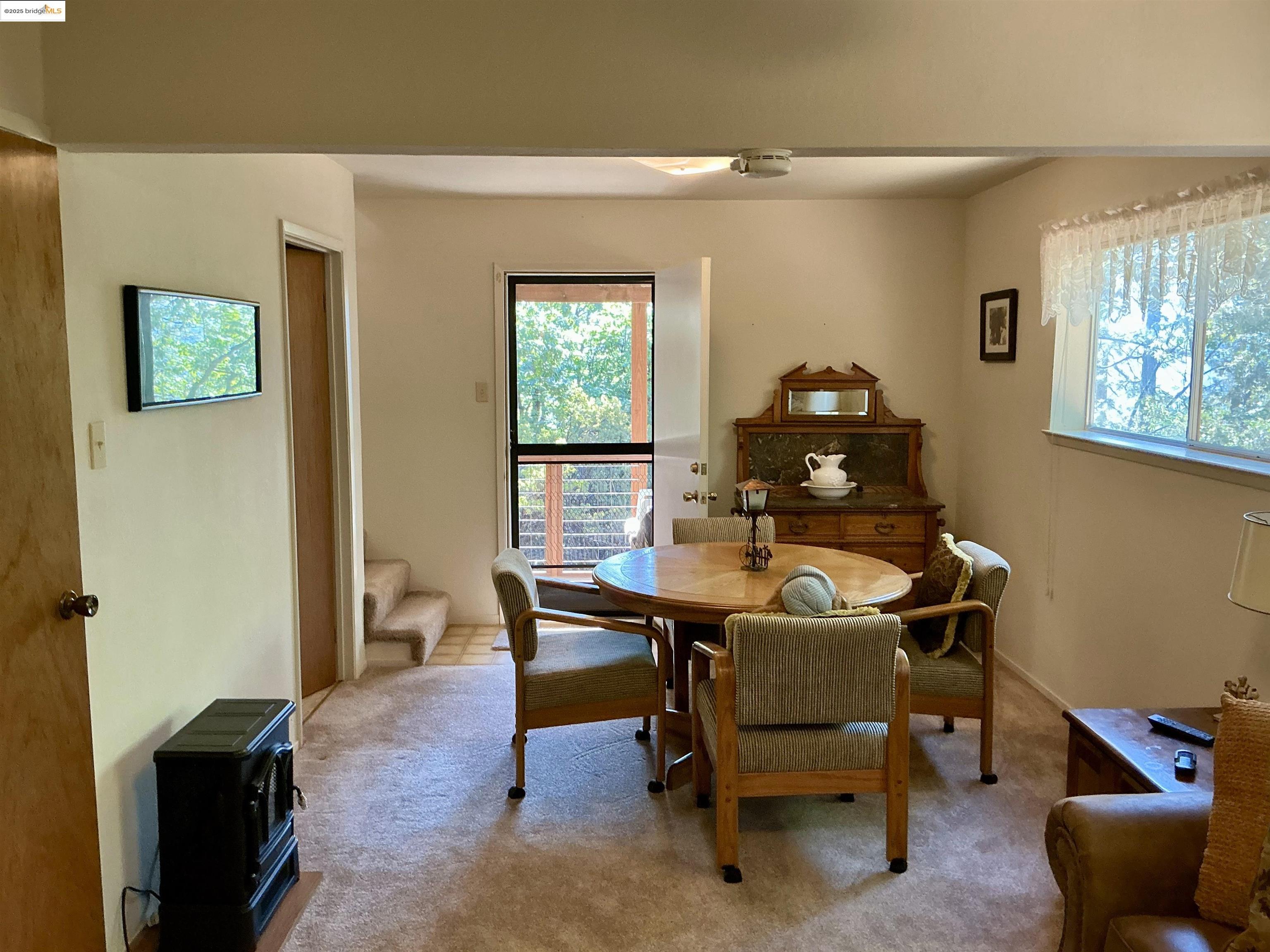 Detail Gallery Image 12 of 16 For 23812 Oxbow Ln. S, Sonora,  CA 95370 - 2 Beds | 2 Baths