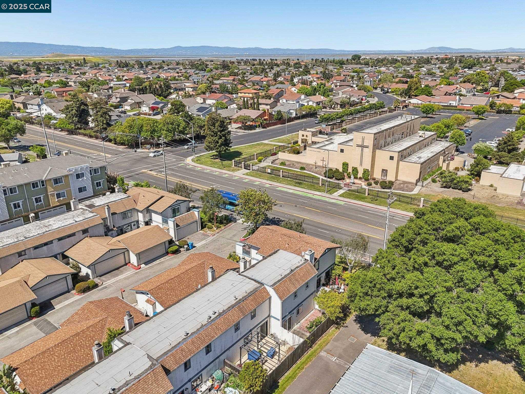 Detail Gallery Image 31 of 34 For 32060 Paloma Ct, Union City,  CA 94587 - 2 Beds | 2/1 Baths
