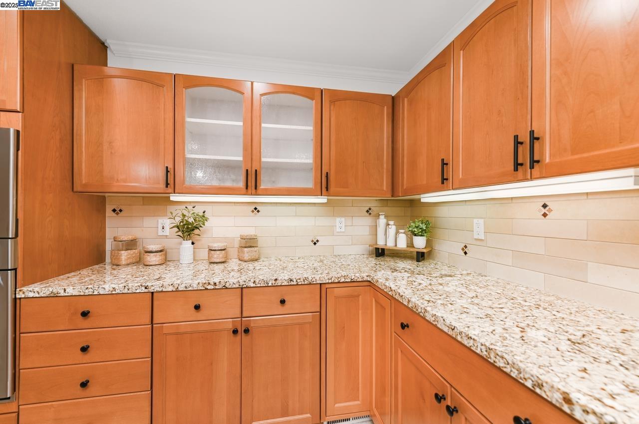 Detail Gallery Image 12 of 49 For 6701 Taffy Ct, Pleasanton,  CA 94588 - 4 Beds | 2 Baths