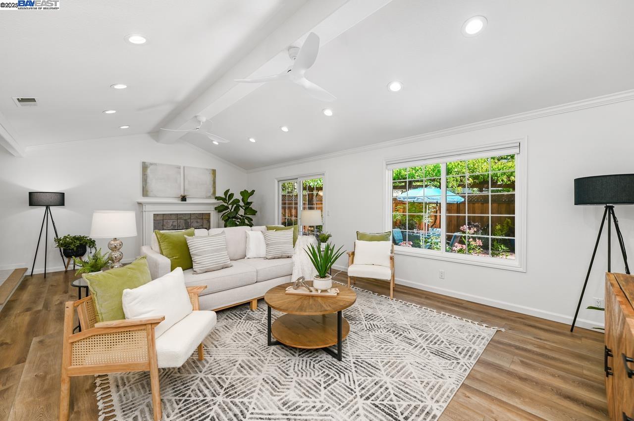 Detail Gallery Image 20 of 49 For 6701 Taffy Ct, Pleasanton,  CA 94588 - 4 Beds | 2 Baths