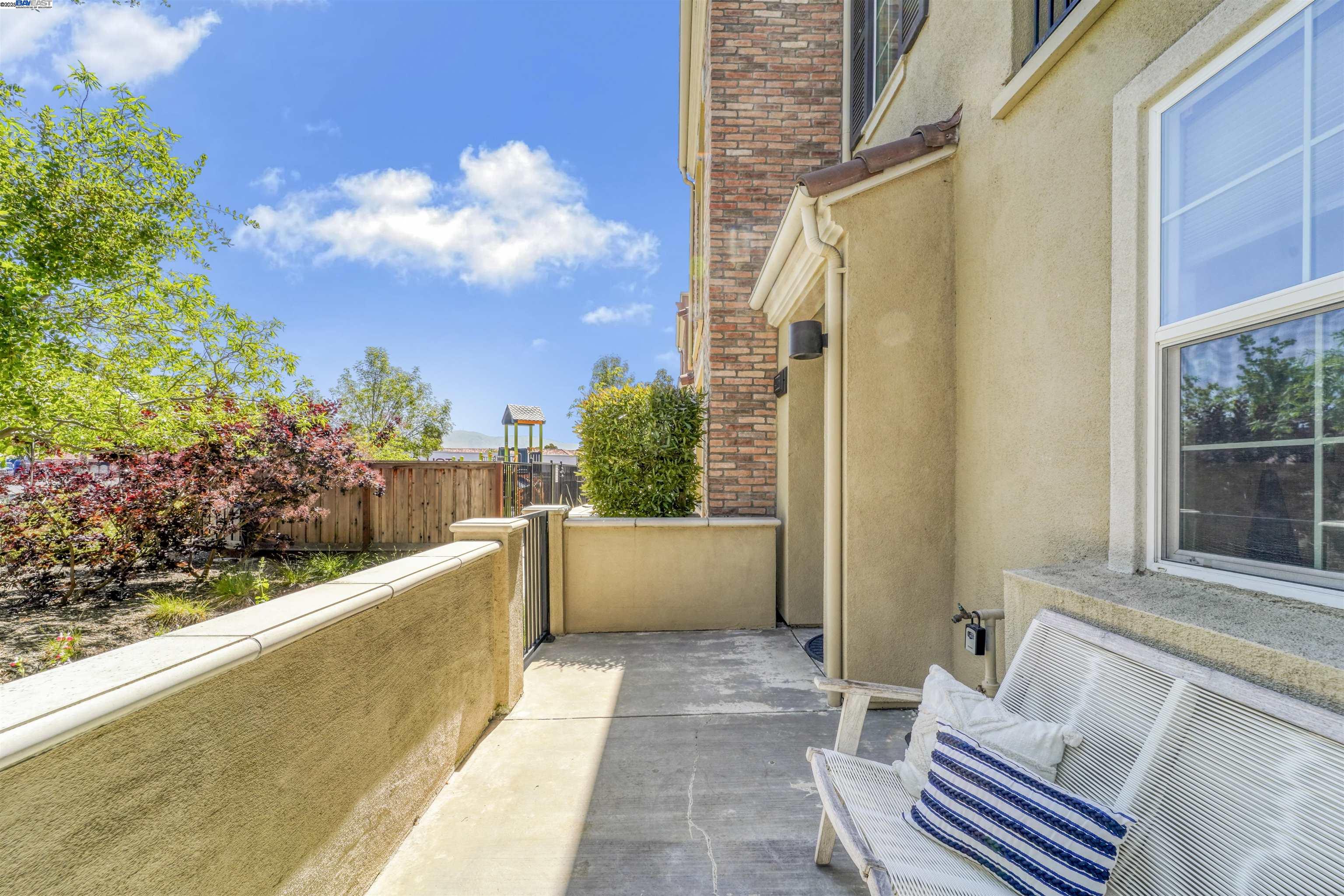 39868 Sawyer Ter, Newark, California 94560, 4 Bedrooms Bedrooms, 7 Rooms Rooms,3 BathroomsBathrooms,Residential,For Sale,39868 Sawyer Ter,41096663