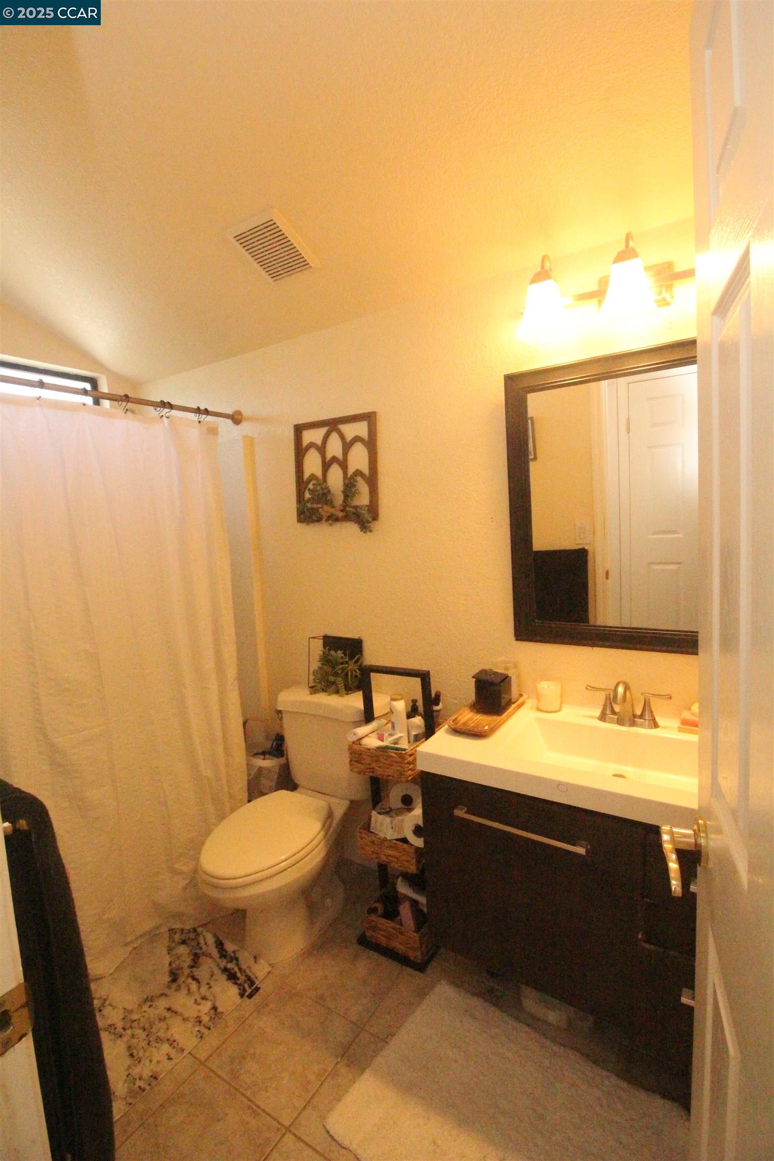 521 Bustos Pl., Bay Point, California 94565, 3 Bedrooms Bedrooms, 7 Rooms Rooms,2 BathroomsBathrooms,Residential,For Sale,521 Bustos Pl.,41096665