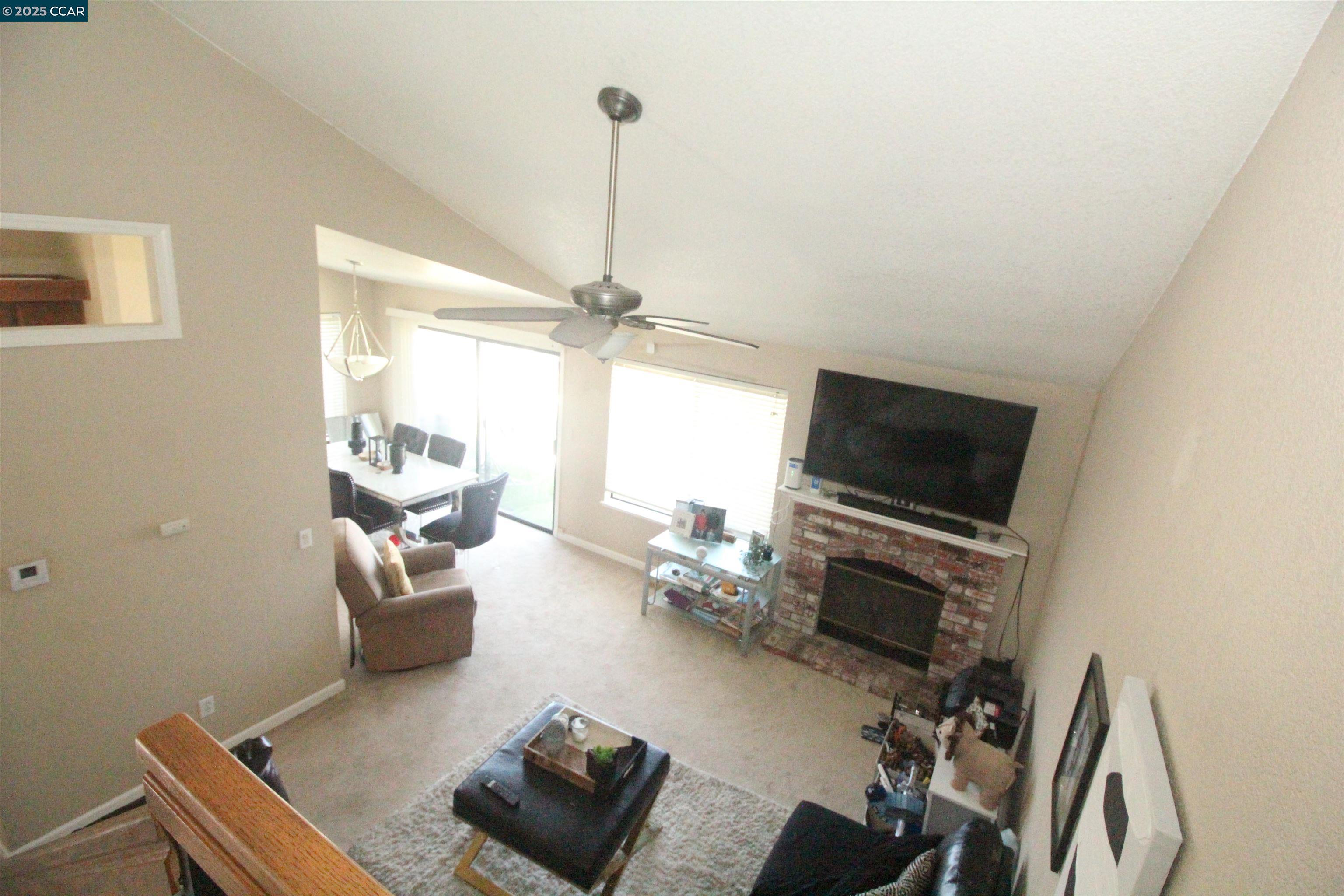 Detail Gallery Image 6 of 12 For 521 Bustos Pl., Bay Point,  CA 94565 - 3 Beds | 2/1 Baths