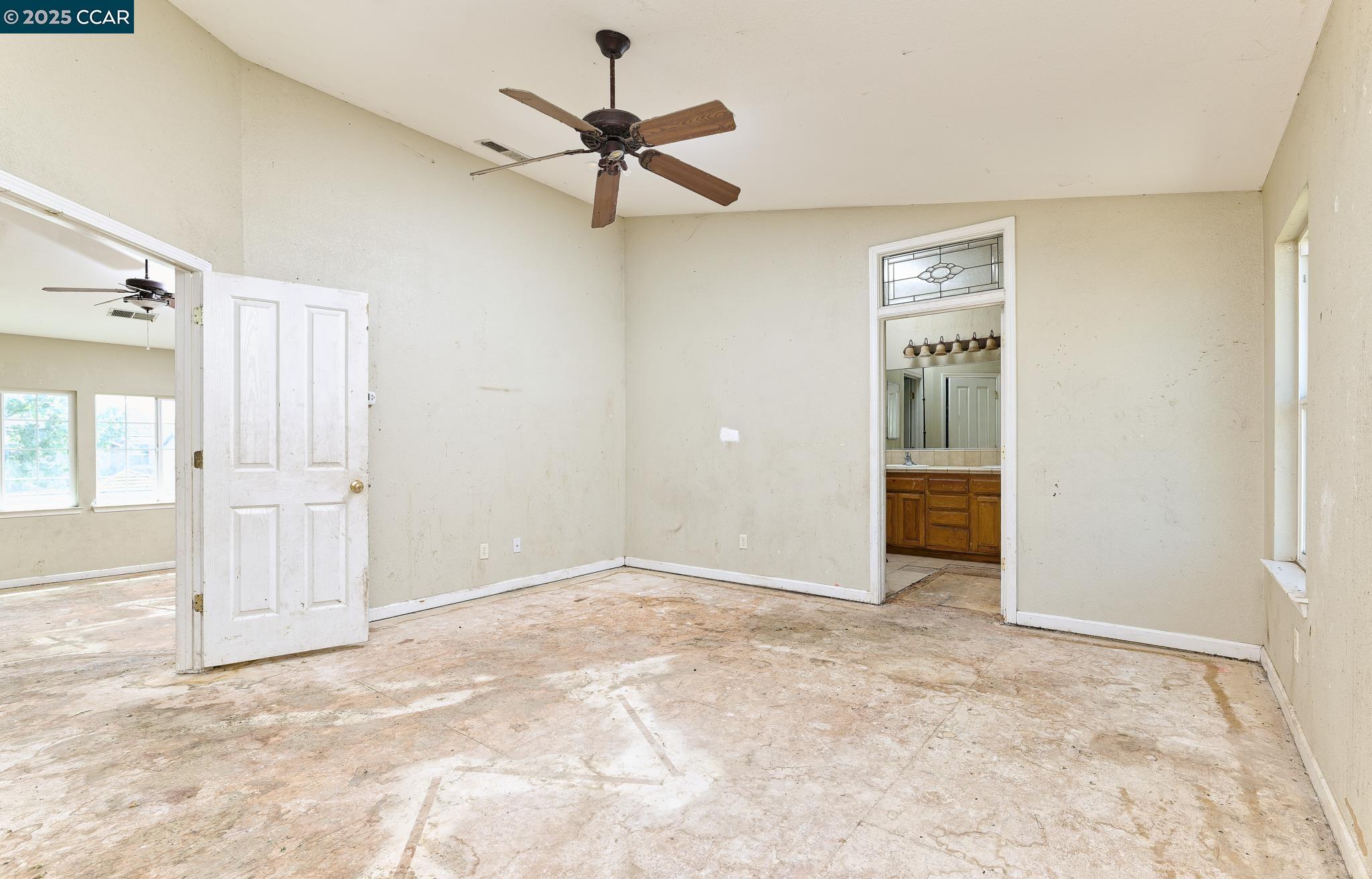 9700 Great Egret Ct, Elk Grove, California 95757, 5 Bedrooms Bedrooms, 10 Rooms Rooms,3 BathroomsBathrooms,Residential,For Sale,9700 Great Egret Ct,41096666