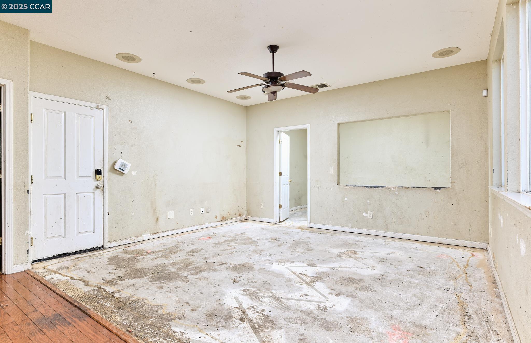 9700 Great Egret Ct, Elk Grove, California 95757, 5 Bedrooms Bedrooms, 10 Rooms Rooms,3 BathroomsBathrooms,Residential,For Sale,9700 Great Egret Ct,41096666