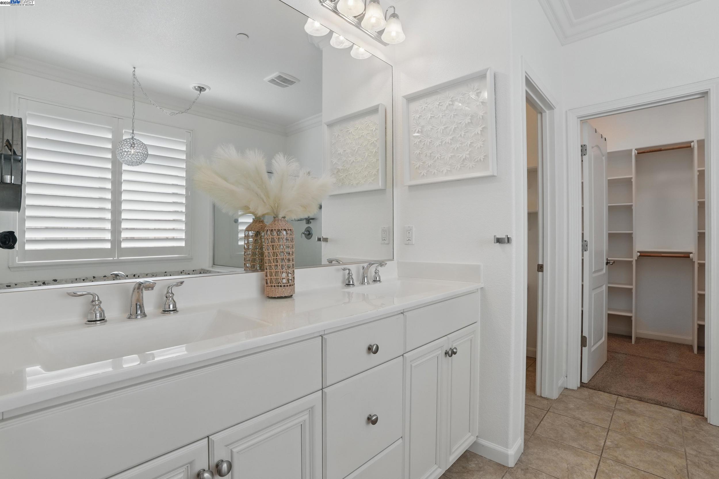 8239 Brookhaven Cir, Discovery Bay, California 94505, 4 Bedrooms Bedrooms, 9 Rooms Rooms,3 BathroomsBathrooms,Residential,For Sale,8239 Brookhaven Cir,41096667