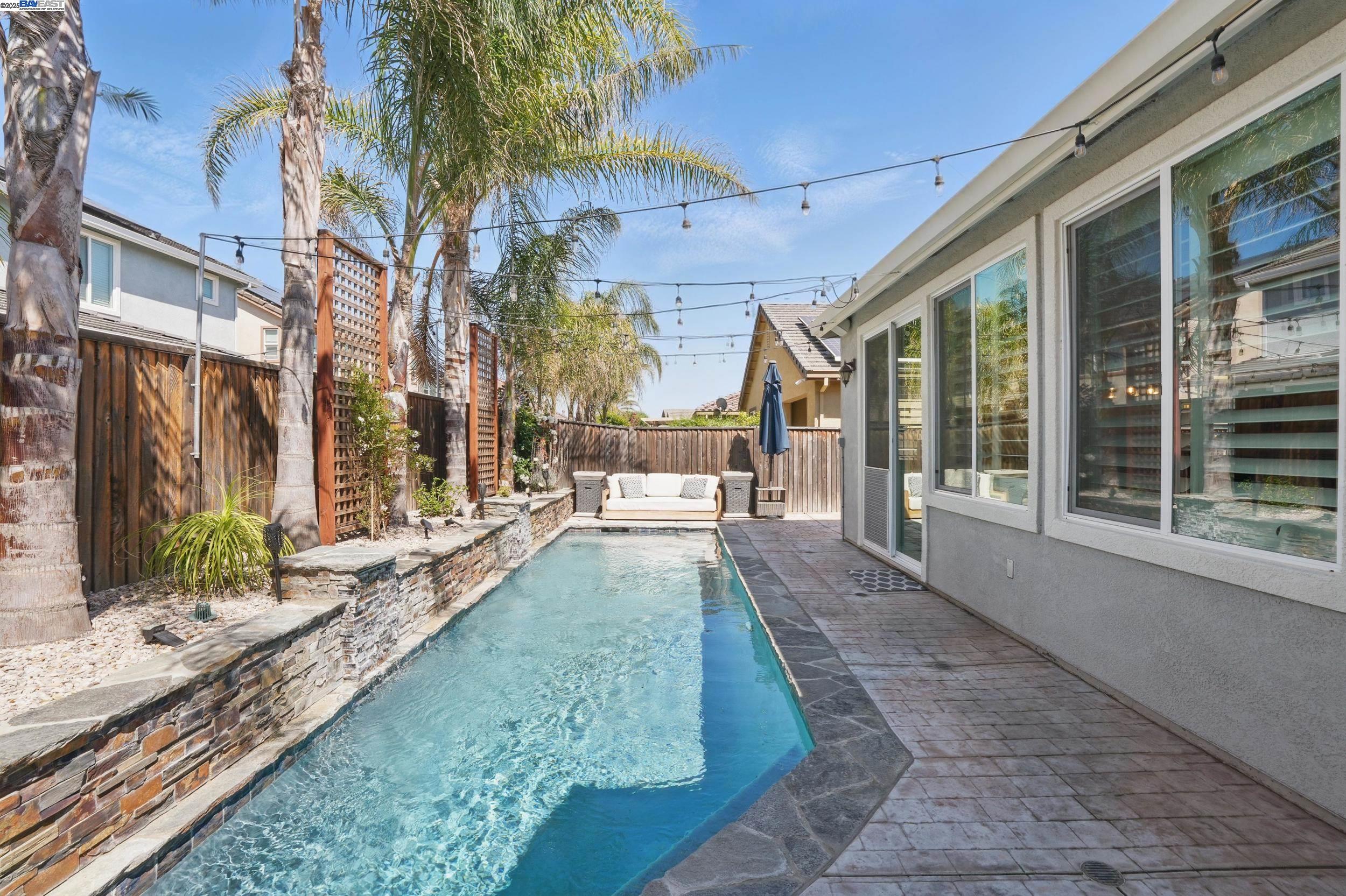 8239 Brookhaven Cir, Discovery Bay, California 94505, 4 Bedrooms Bedrooms, 9 Rooms Rooms,3 BathroomsBathrooms,Residential,For Sale,8239 Brookhaven Cir,41096667