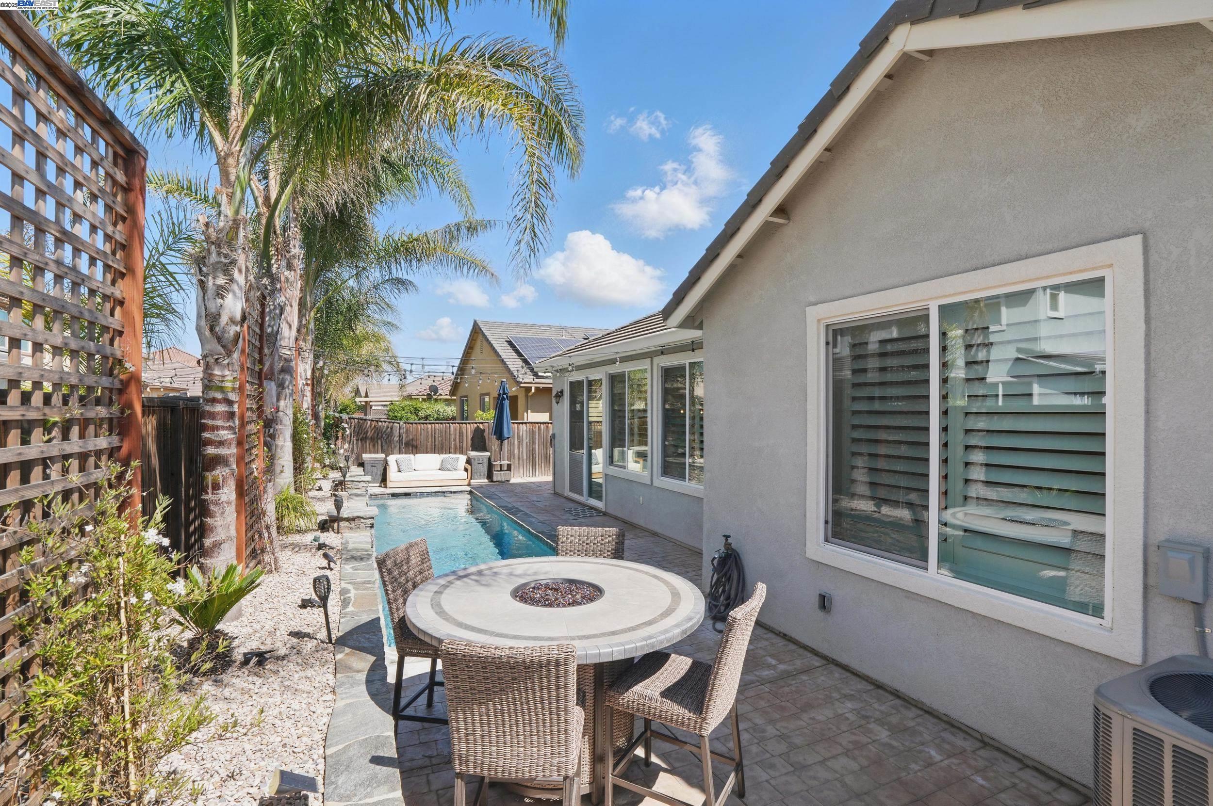 8239 Brookhaven Cir, Discovery Bay, California 94505, 4 Bedrooms Bedrooms, 9 Rooms Rooms,3 BathroomsBathrooms,Residential,For Sale,8239 Brookhaven Cir,41096667