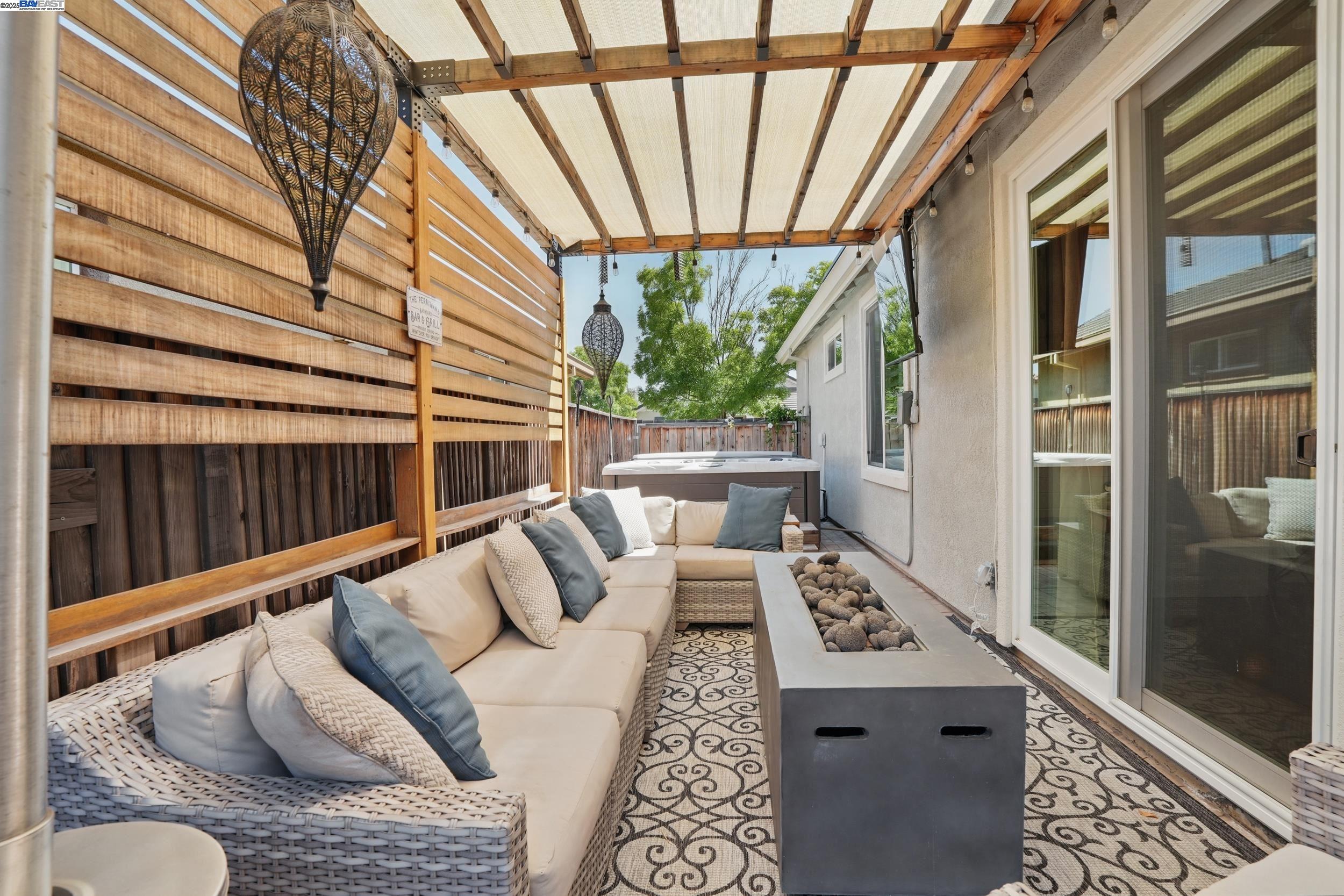 Detail Gallery Image 36 of 49 For 8239 Brookhaven Cir, Discovery Bay,  CA 94505 - 4 Beds | 3 Baths