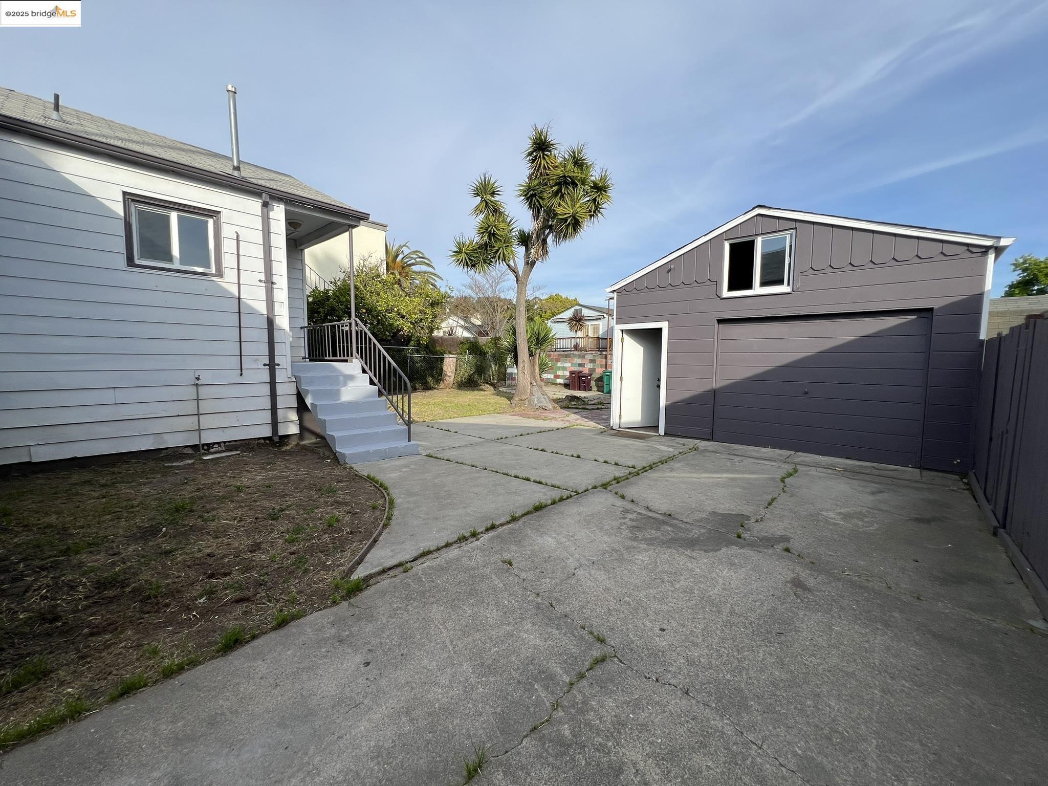 3400 64Th Avenue Pl, Oakland, California 94605, 3 Bedrooms Bedrooms, 6 Rooms Rooms,1 BathroomBathrooms,Residential,For Sale,3400 64Th Avenue Pl,41096670