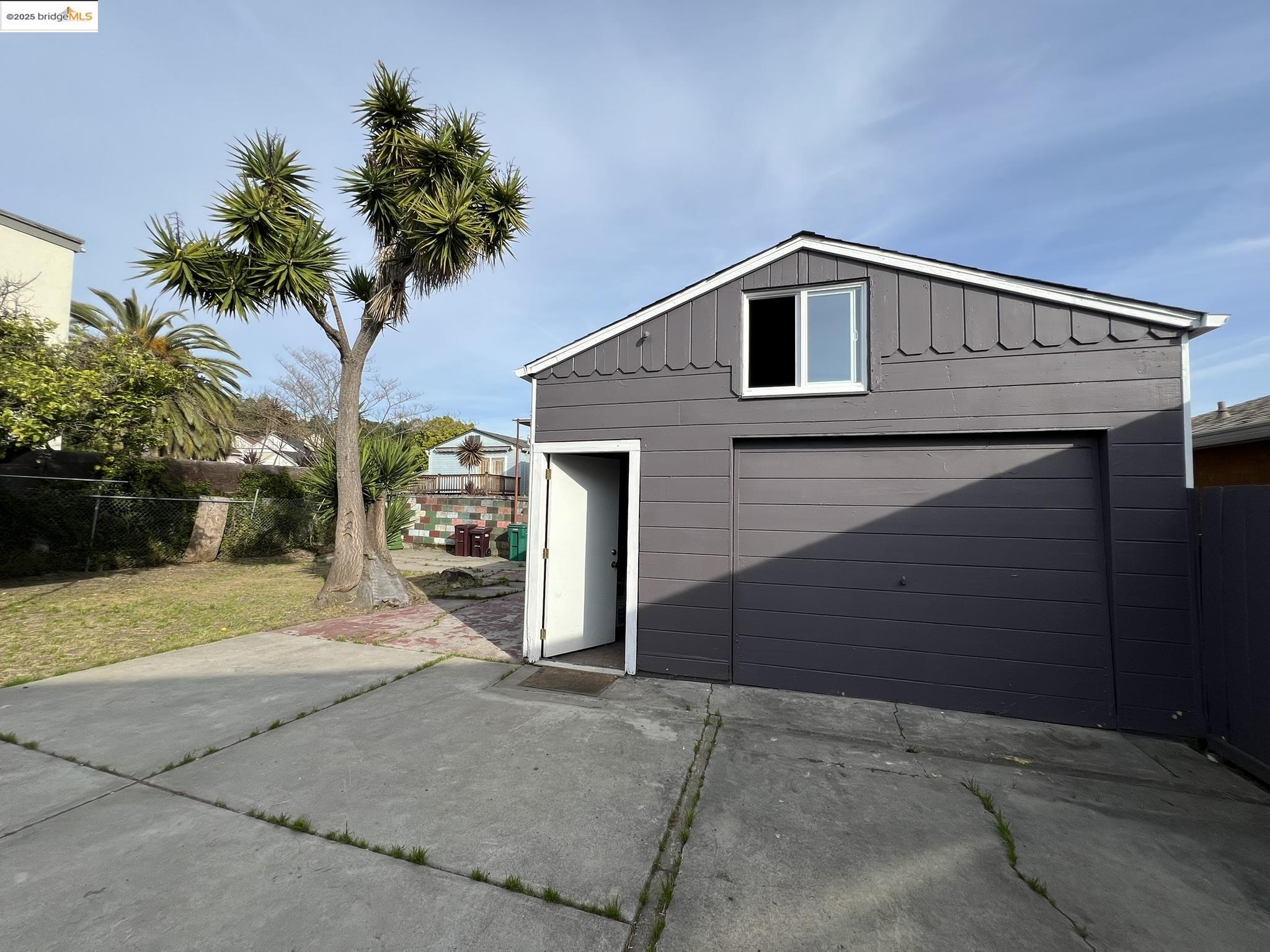 3400 64Th Avenue Pl, Oakland, California 94605, 3 Bedrooms Bedrooms, 6 Rooms Rooms,1 BathroomBathrooms,Residential,For Sale,3400 64Th Avenue Pl,41096670