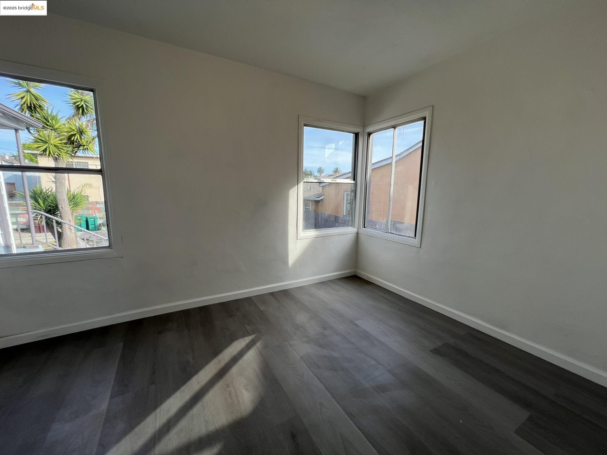 3400 64Th Avenue Pl, Oakland, California 94605, 3 Bedrooms Bedrooms, 6 Rooms Rooms,1 BathroomBathrooms,Residential,For Sale,3400 64Th Avenue Pl,41096670