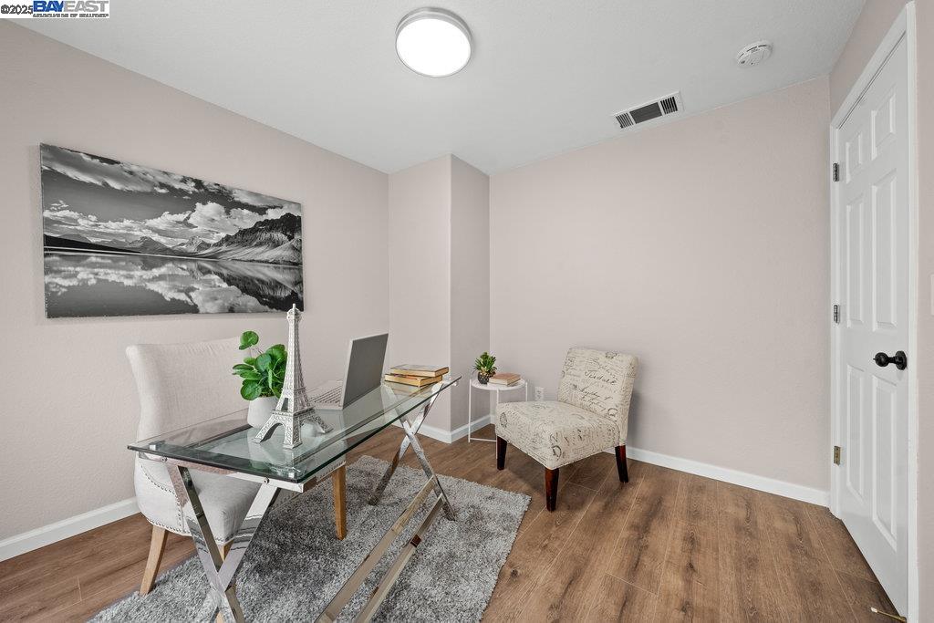 43 Rain Walk, Milpitas, California 95035, 3 Bedrooms Bedrooms, 6 Rooms Rooms,2 BathroomsBathrooms,Residential,For Sale,43 Rain Walk,41096674