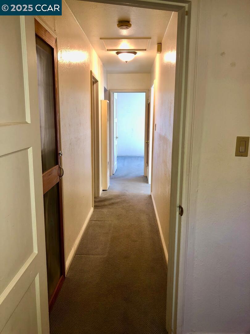 947 Kelvin Road, El Sobrante, California 94803, 3 Bedrooms Bedrooms, 5 Rooms Rooms,1 BathroomBathrooms,Residential,For Sale,947 Kelvin Road,41096676