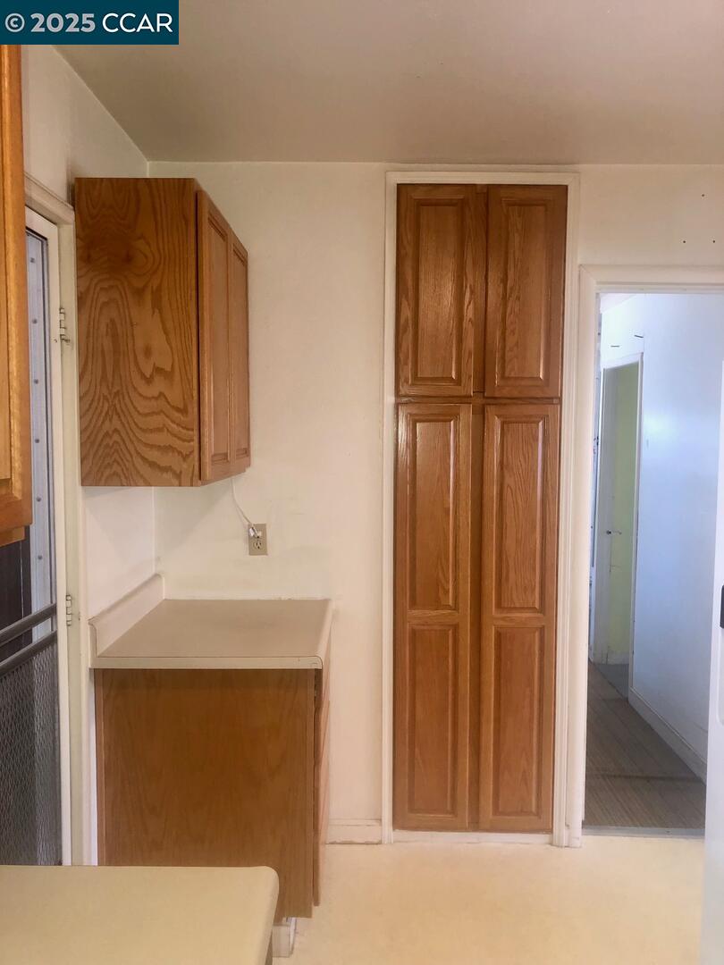 947 Kelvin Road, El Sobrante, California 94803, 3 Bedrooms Bedrooms, 5 Rooms Rooms,1 BathroomBathrooms,Residential,For Sale,947 Kelvin Road,41096676
