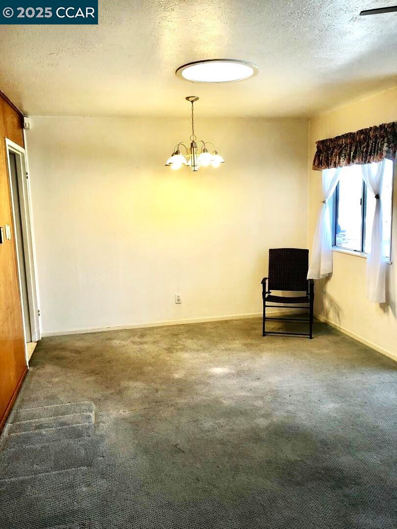 947 Kelvin Road, El Sobrante, California 94803, 3 Bedrooms Bedrooms, 5 Rooms Rooms,1 BathroomBathrooms,Residential,For Sale,947 Kelvin Road,41096676