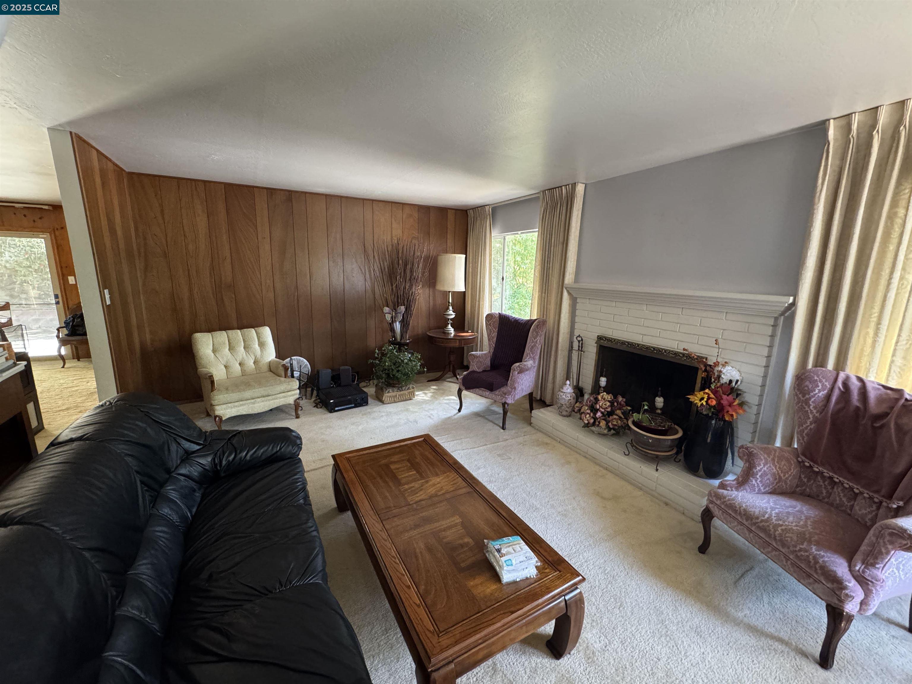 51 Elysian Fields Dr, Oakland, California 94605, 3 Bedrooms Bedrooms, 7 Rooms Rooms,2 BathroomsBathrooms,Residential,For Sale,51 Elysian Fields Dr,41096677