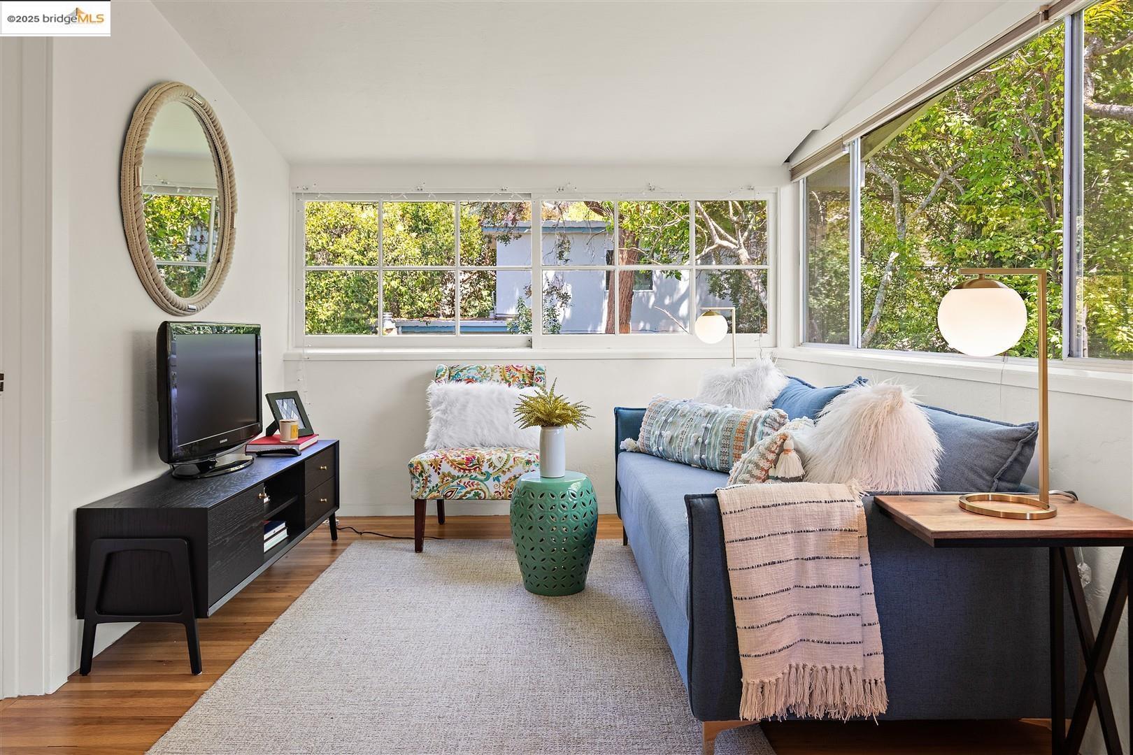 Photo #6: 41096678 Listing 
