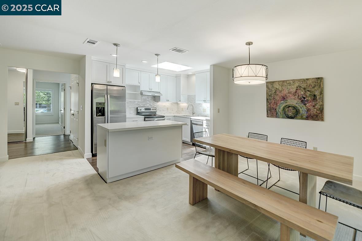 1201 Leisure Ln # 1, Walnut Creek, California 94595, 2 Bedrooms Bedrooms, 7 Rooms Rooms,1 BathroomBathrooms,Residential,For Sale,1201 Leisure Ln # 1,41096680