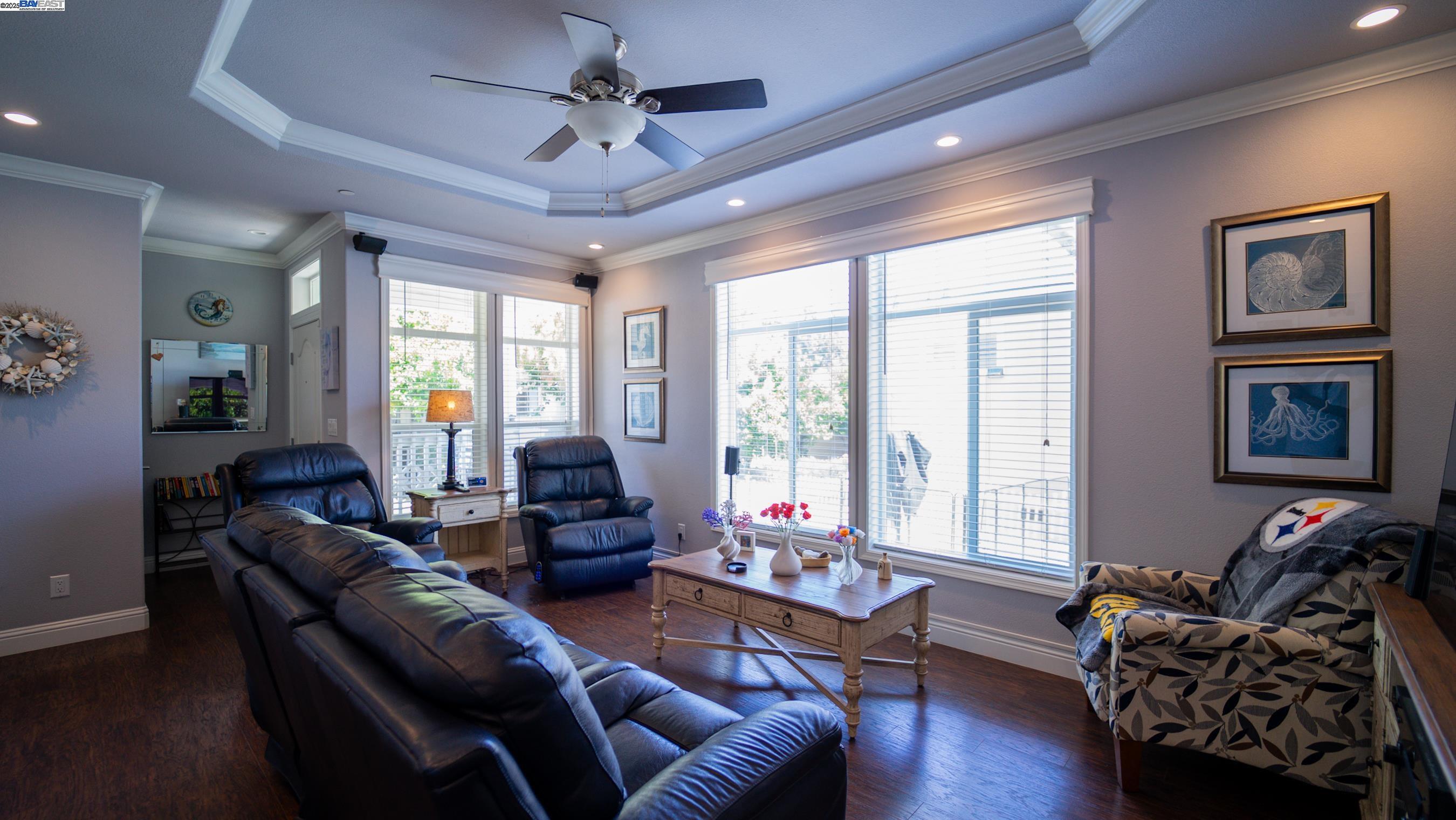 222 Hula Circle # 222, Union City, California 94587, 3 Bedrooms Bedrooms, 5 Rooms Rooms,2 BathroomsBathrooms,Manufactured In Park,For Sale,222 Hula Circle # 222,41096682