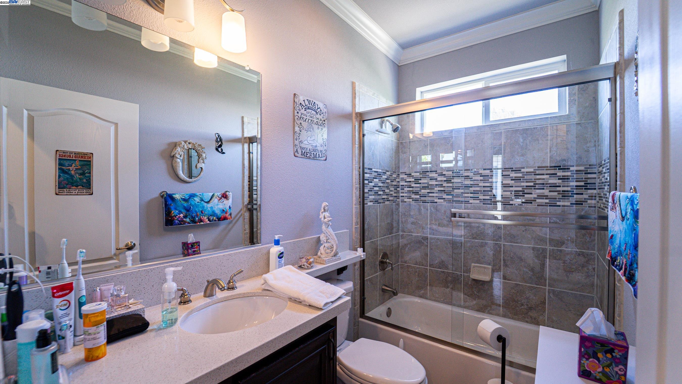 222 Hula Circle # 222, Union City, California 94587, 3 Bedrooms Bedrooms, 5 Rooms Rooms,2 BathroomsBathrooms,Manufactured In Park,For Sale,222 Hula Circle # 222,41096682