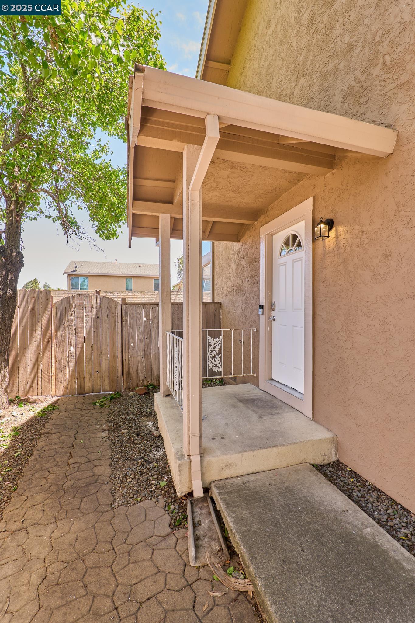 Detail Gallery Image 22 of 25 For 256 Brazil Ct, Oakley,  CA 94561 - 2 Beds | 2/1 Baths