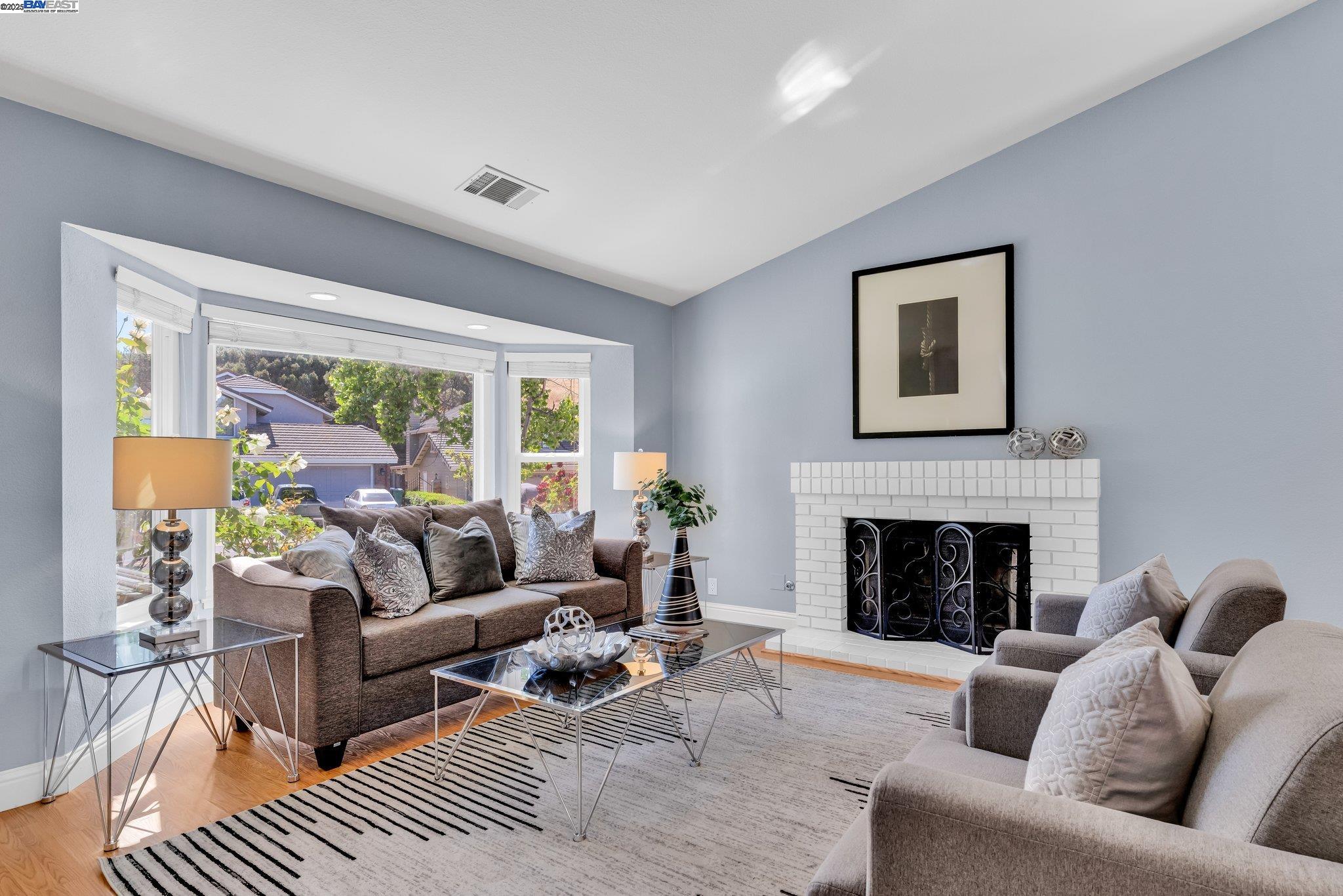 2298 Pheasant Dr, Hercules, California 94547, 3 Bedrooms Bedrooms, 8 Rooms Rooms,2 BathroomsBathrooms,Residential,For Sale,2298 Pheasant Dr,41096684
