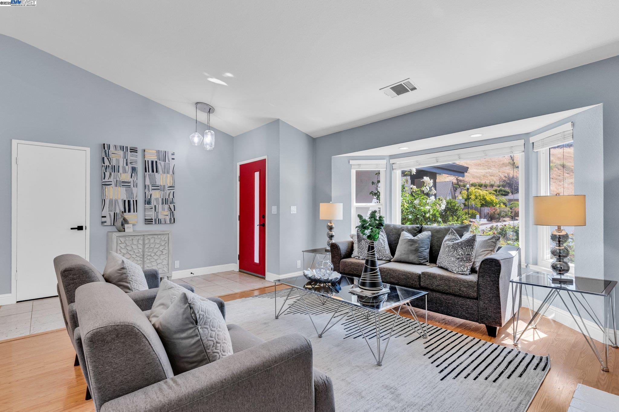 2298 Pheasant Dr, Hercules, California 94547, 3 Bedrooms Bedrooms, 8 Rooms Rooms,2 BathroomsBathrooms,Residential,For Sale,2298 Pheasant Dr,41096684