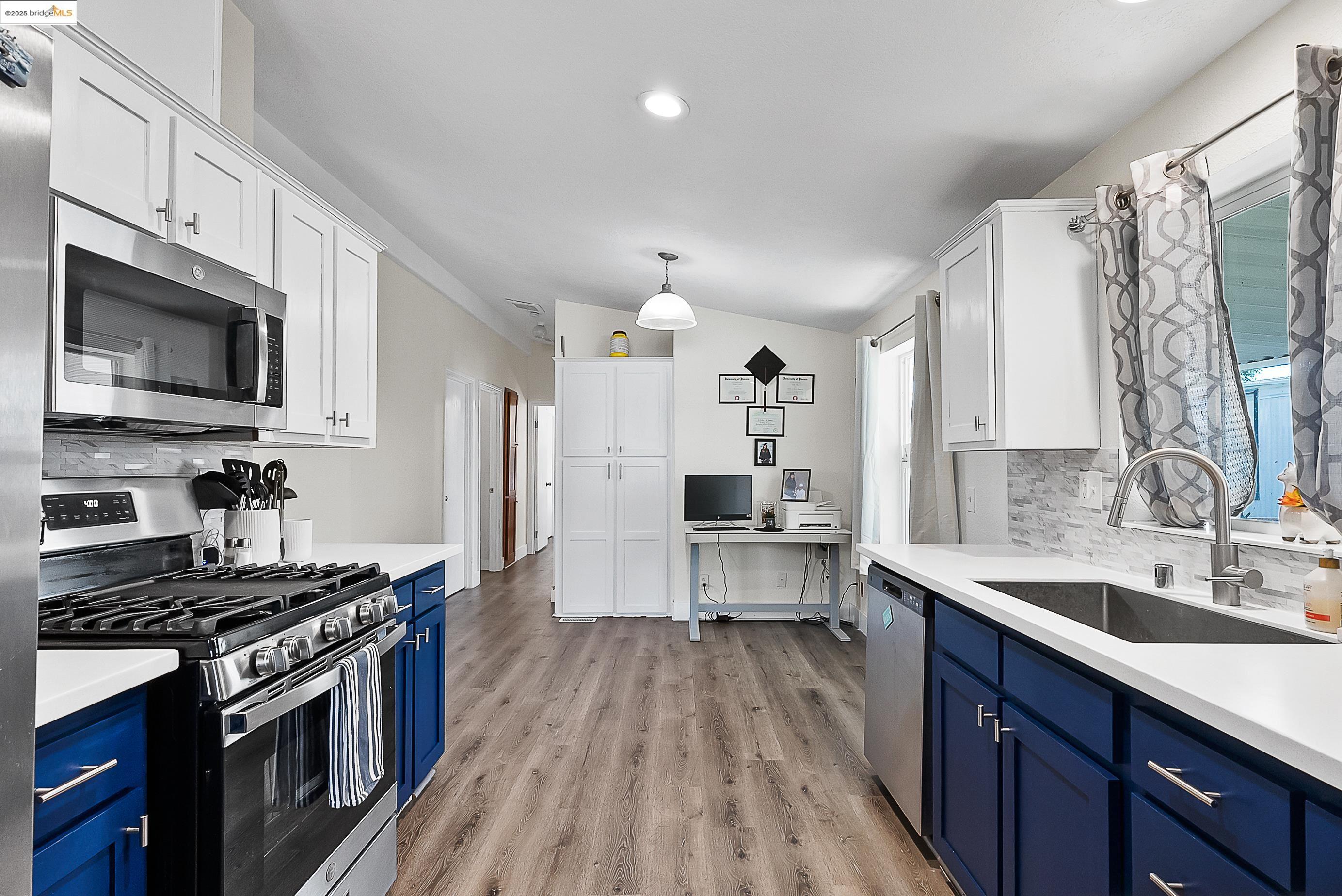 4202 Ticonderoga Ln, North Highlands, California 95660, 3 Bedrooms Bedrooms, 6 Rooms Rooms,2 BathroomsBathrooms,Manufactured In Park,For Sale,4202 Ticonderoga Ln,41096685